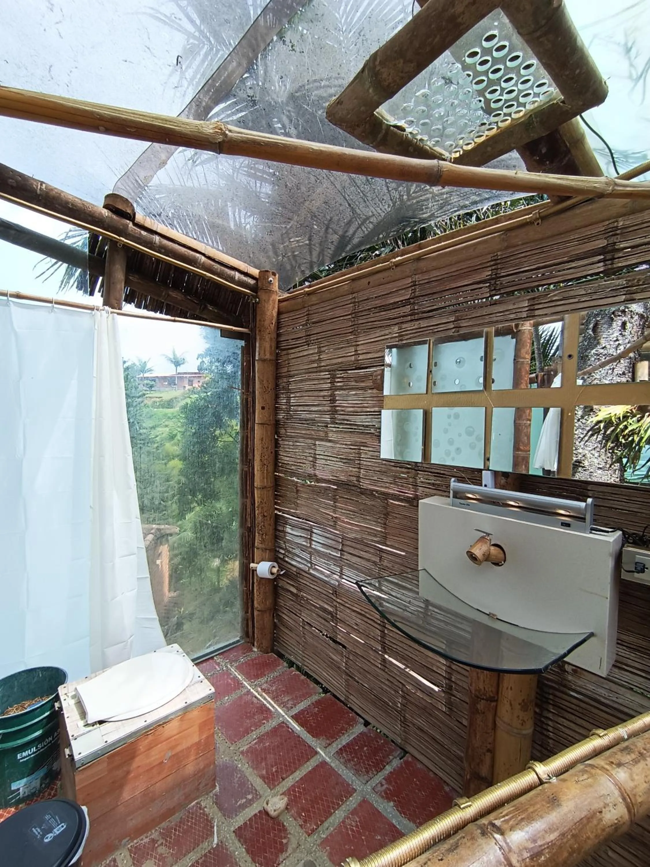 Bathroom in BioHotel Ecohouse