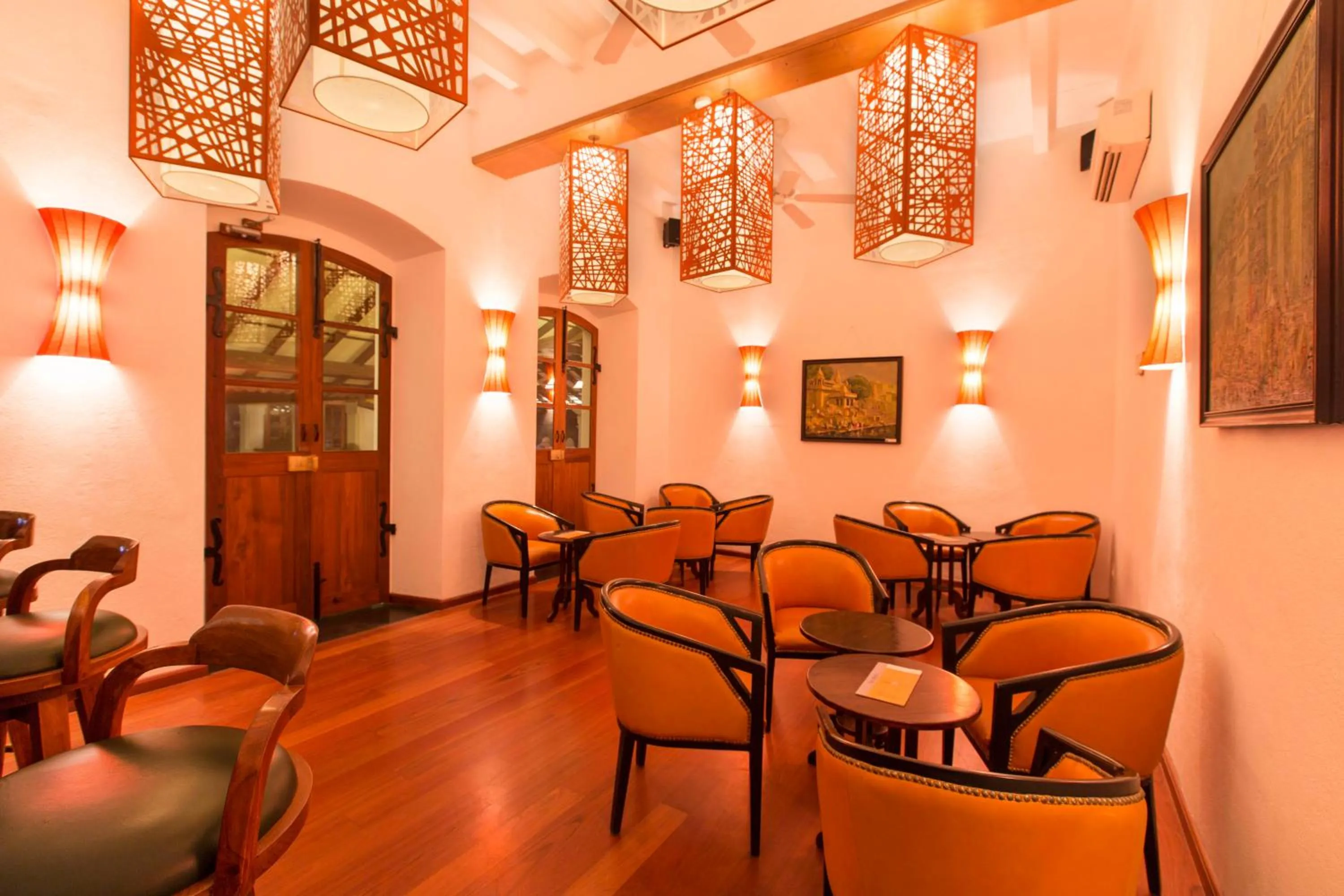 Lounge or bar in Palais De Mahe - A CGH Earth Experience