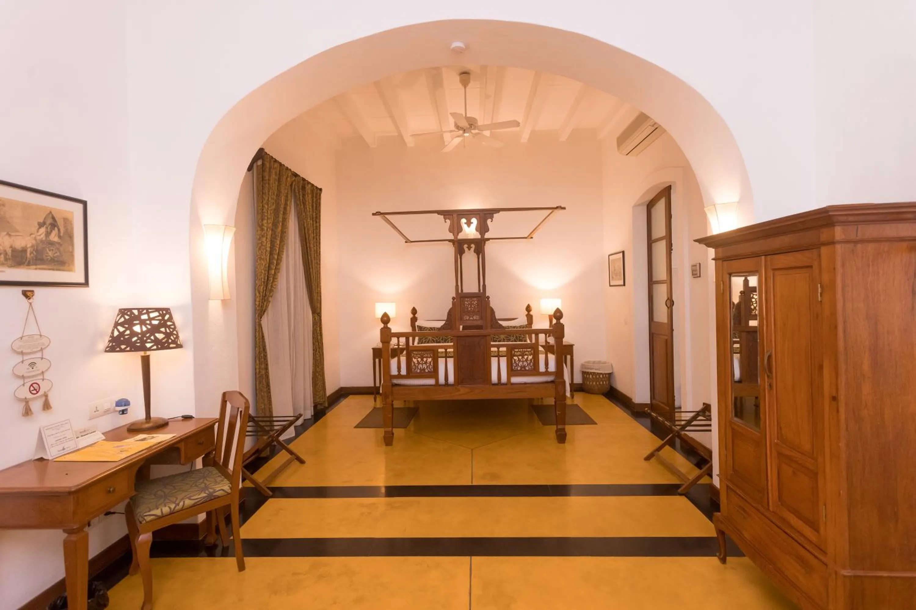 Bed in Palais De Mahe - A CGH Earth Experience