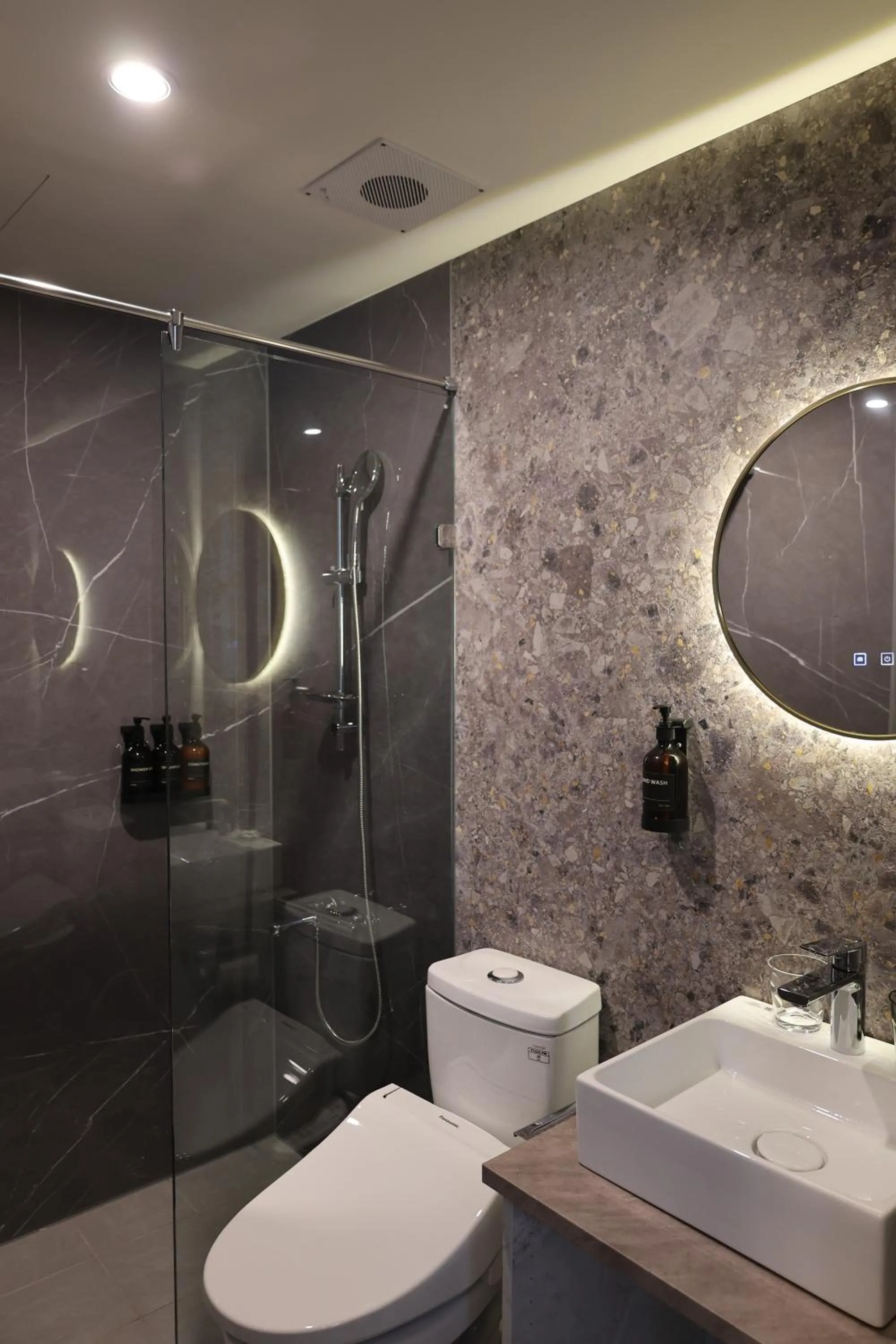 Shower in Fun Stay Inn Hanzhong