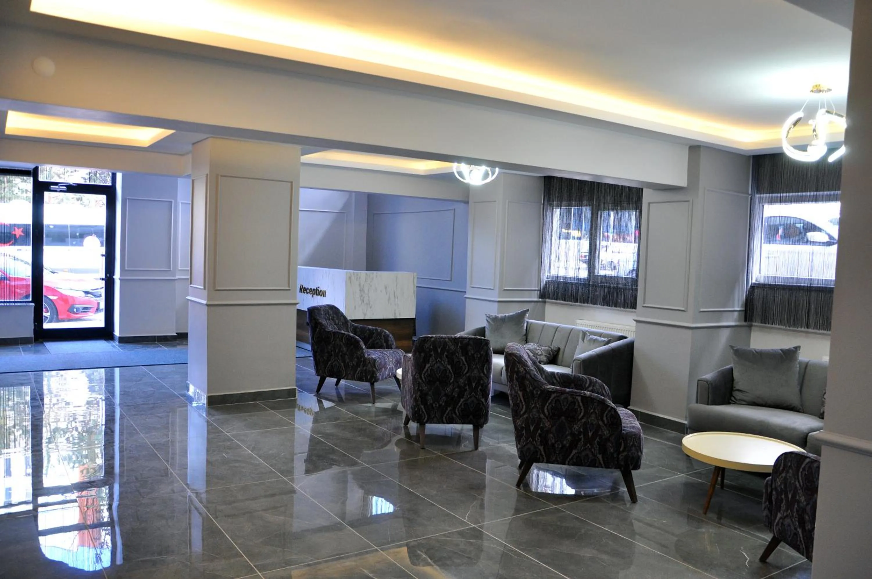 Lobby or reception in SAKA LİFE OTEL