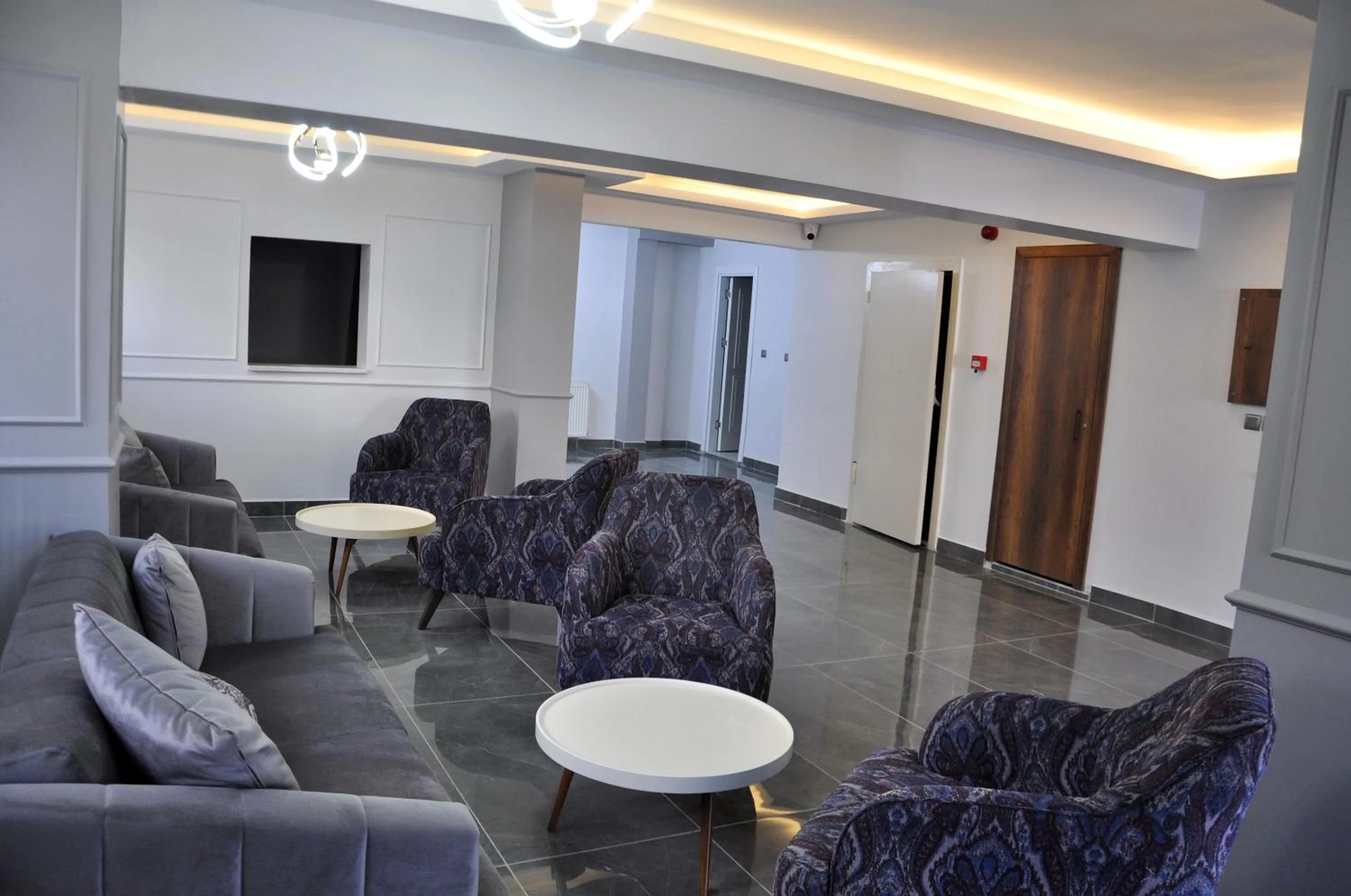 Lobby or reception in SAKA LİFE OTEL