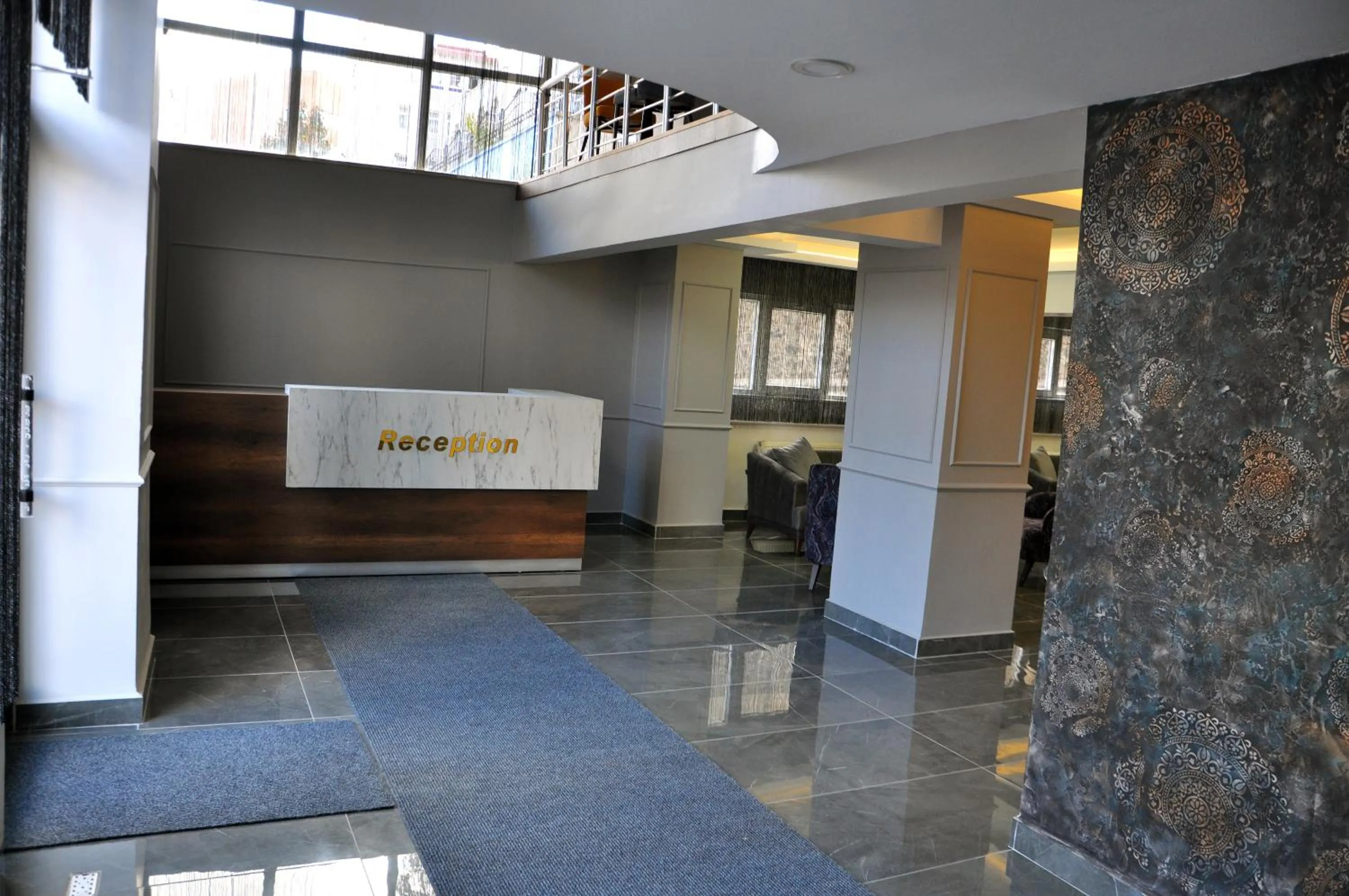 Lobby or reception in SAKA LİFE OTEL