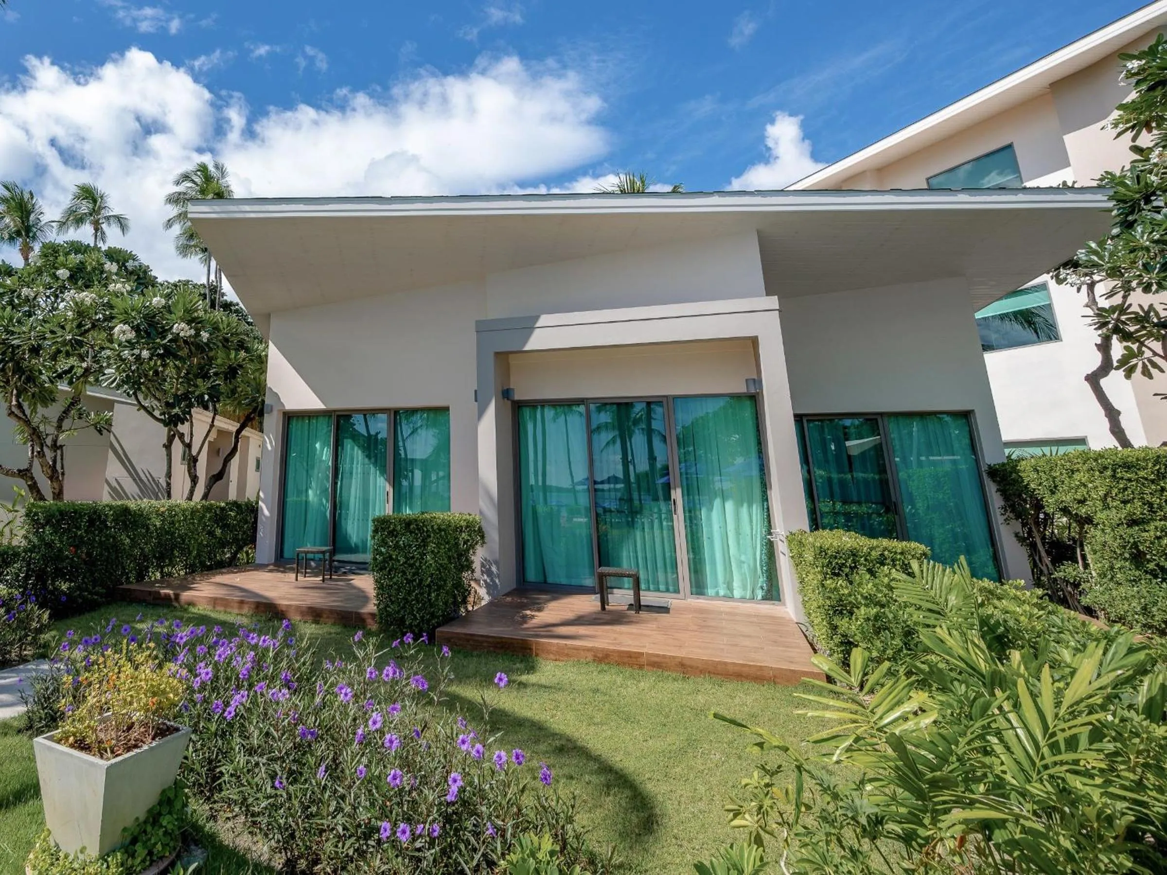 Balcony/Terrace in OZO Chaweng Samui