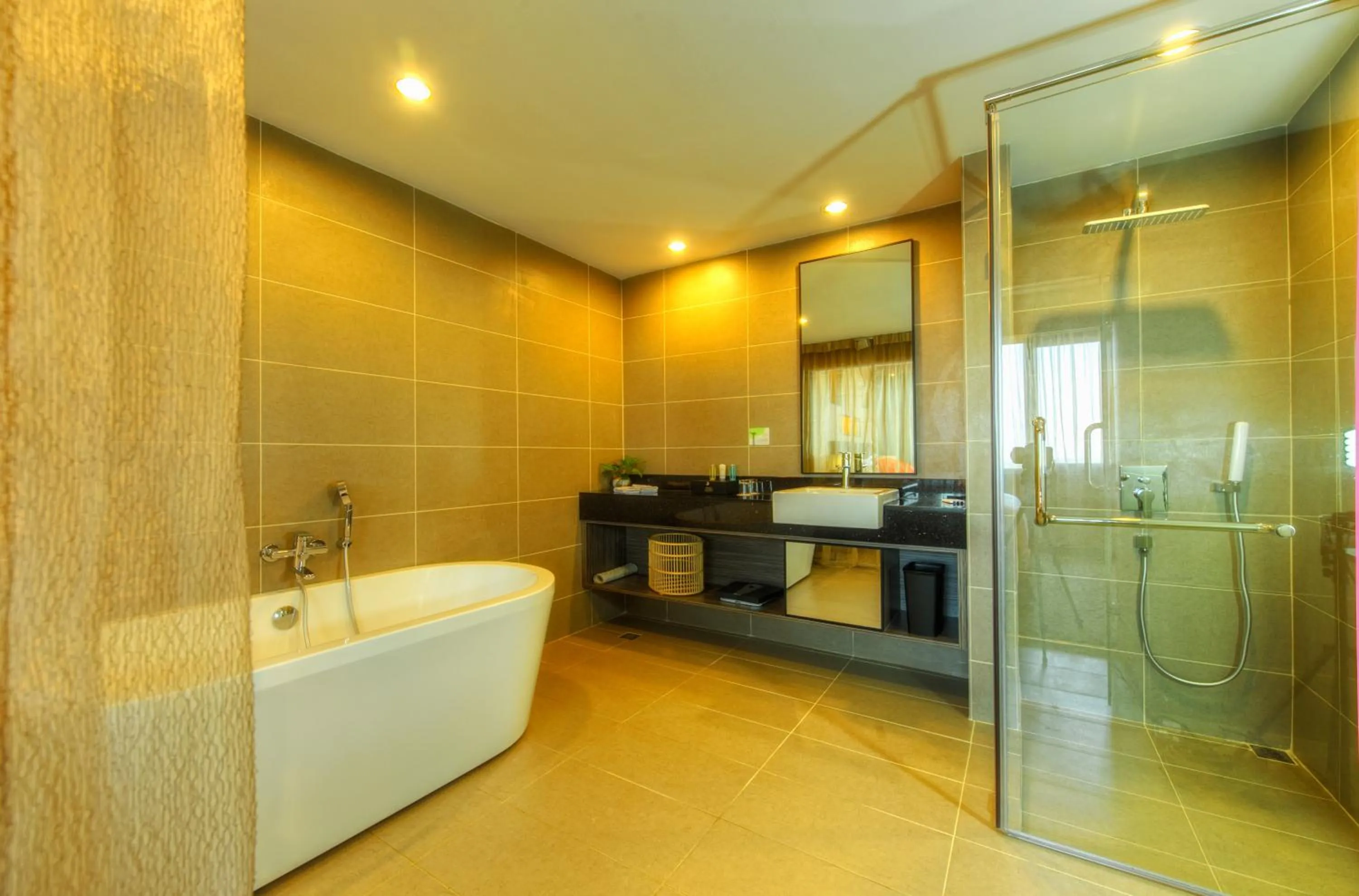 Bathroom in Grand Alora Hotel