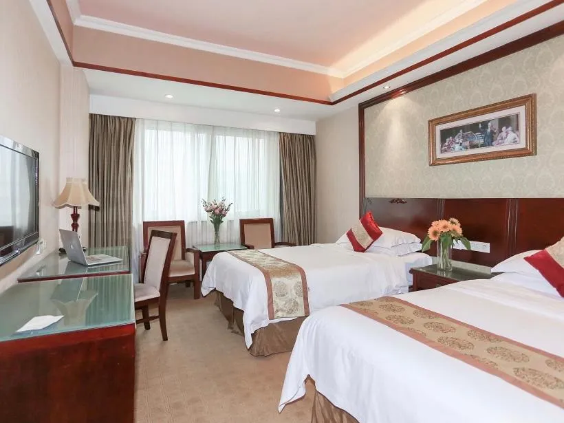 Bed in Vienna International Hotel - Hangzhou Wulin Square Branch