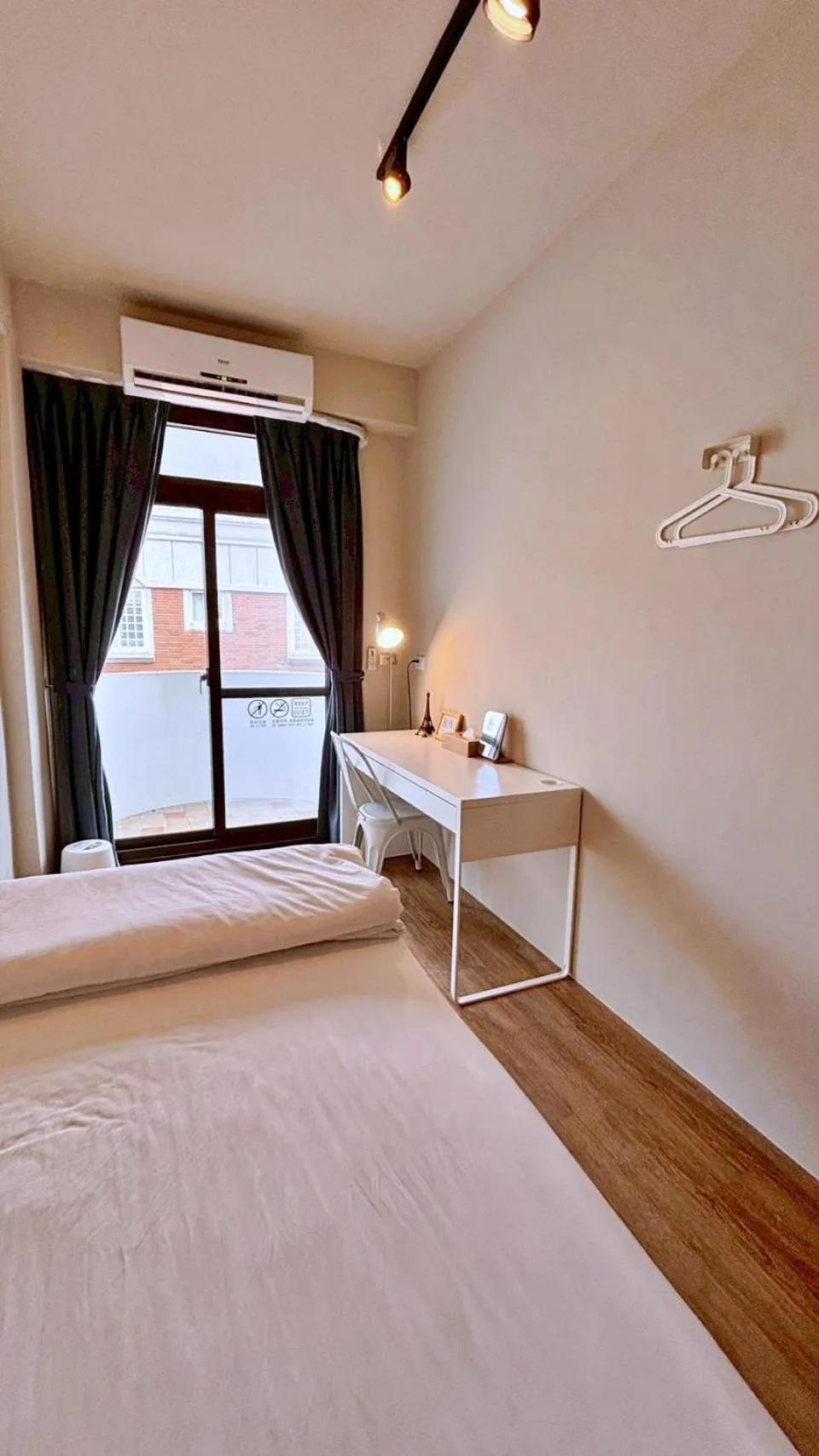 Bed in Cozy House Hostel