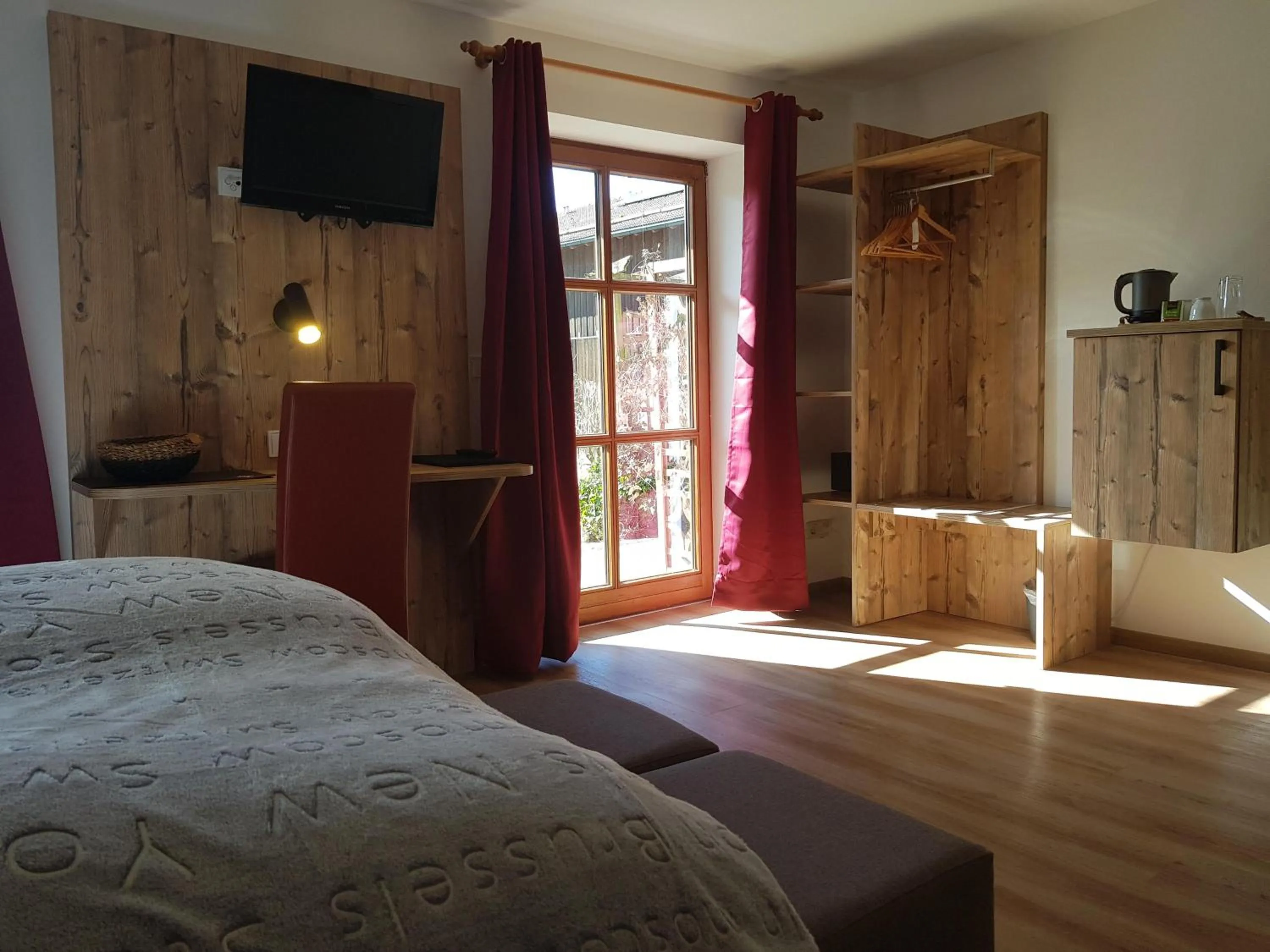 Photo of the whole room, Bed in Der Blankhof "Back to Roots"