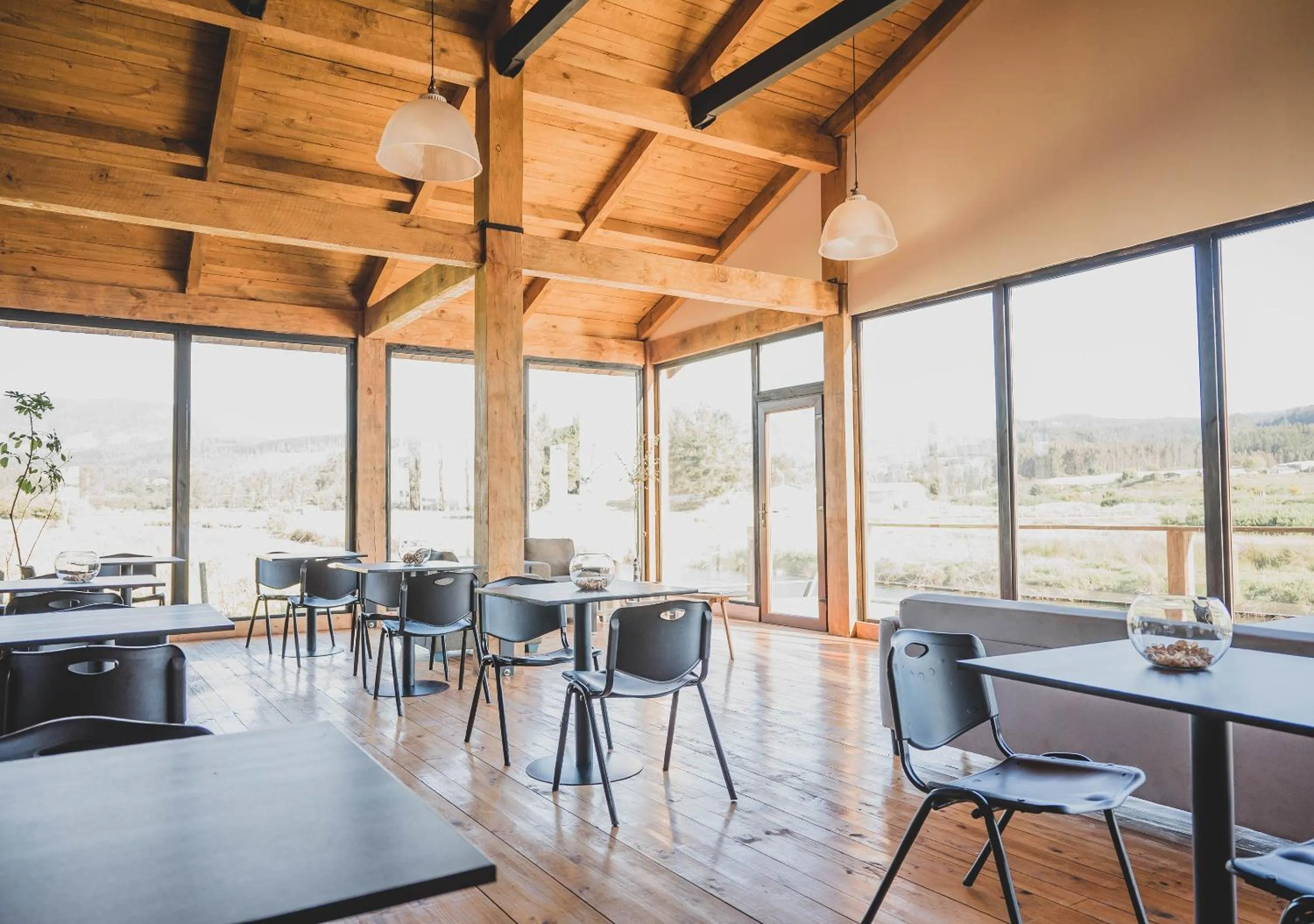 Restaurant/places to eat in Hotel Puerto Madera