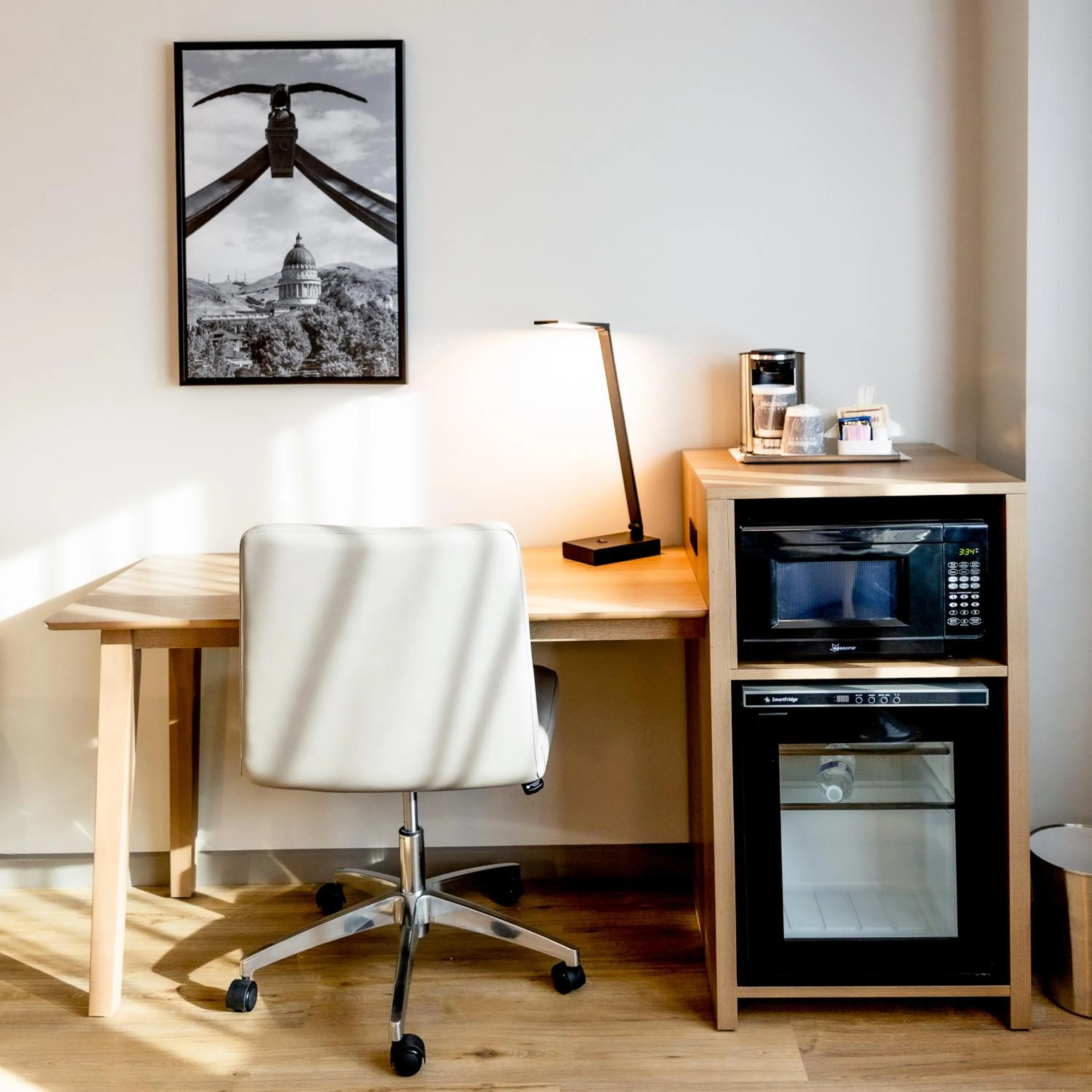 Bedroom in Radisson Hotel Salt Lake City Downtown