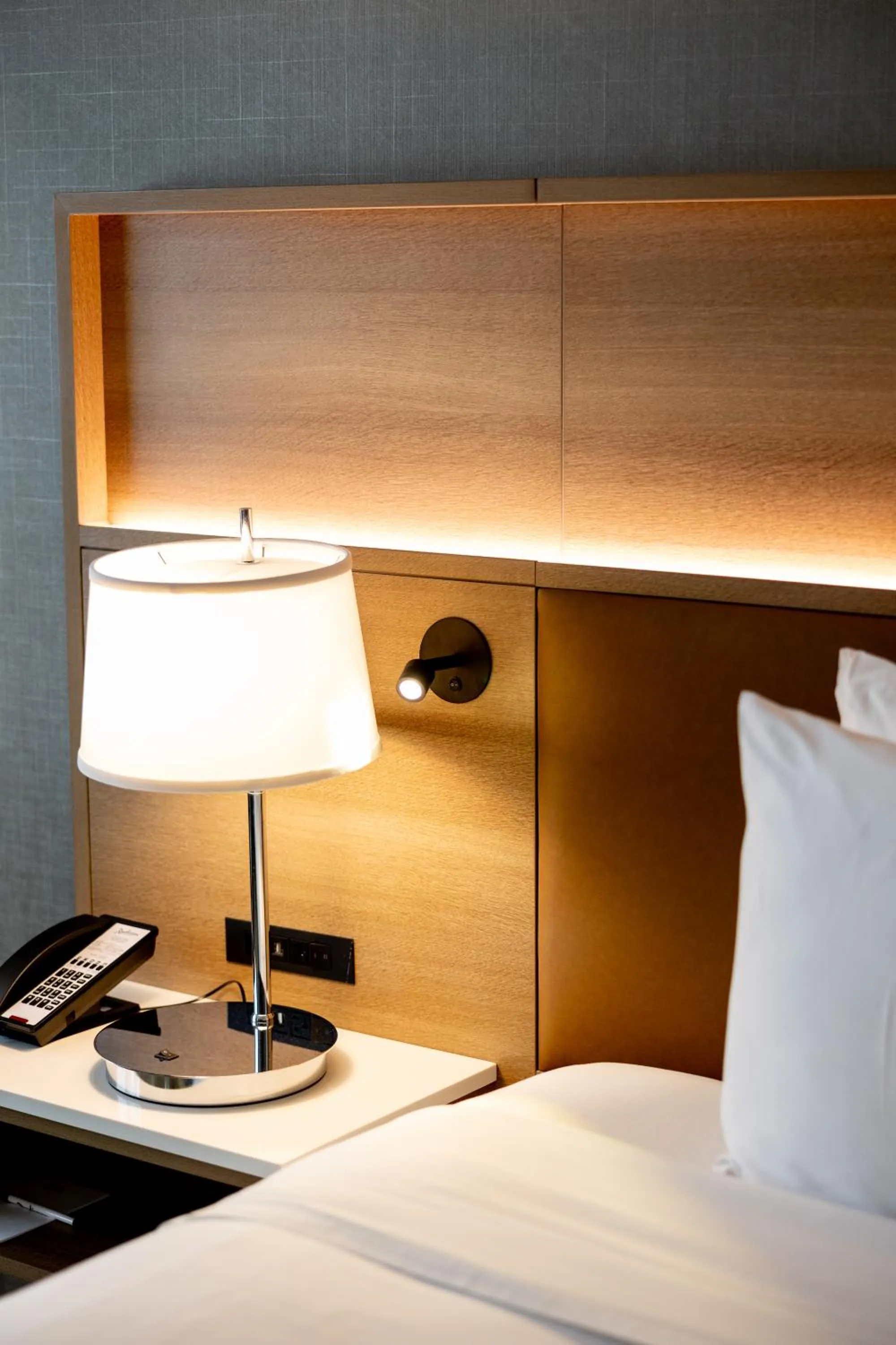 Bedroom, Bed in Radisson Hotel Salt Lake City Downtown