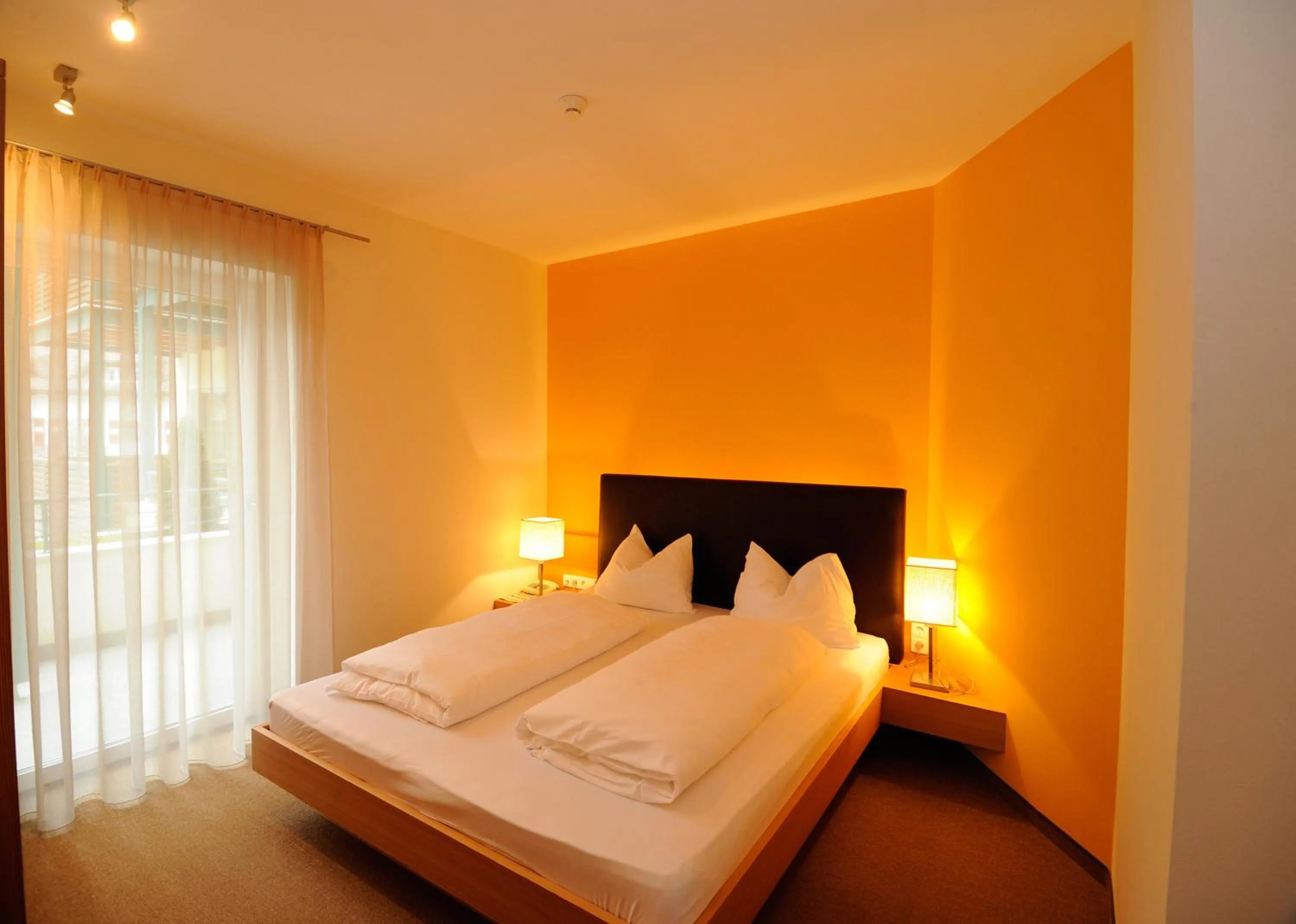 Bedroom, Bed in Apparthotel Gartenresidence Nalserhof