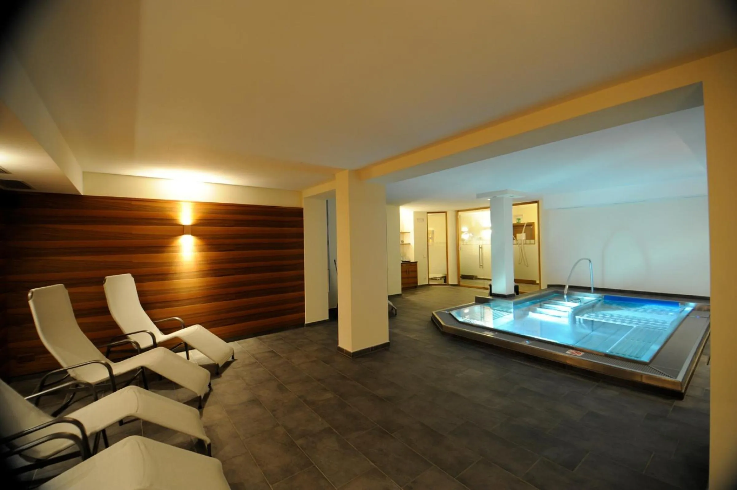 Spa and wellness centre/facilities in Apparthotel Gartenresidence Nalserhof