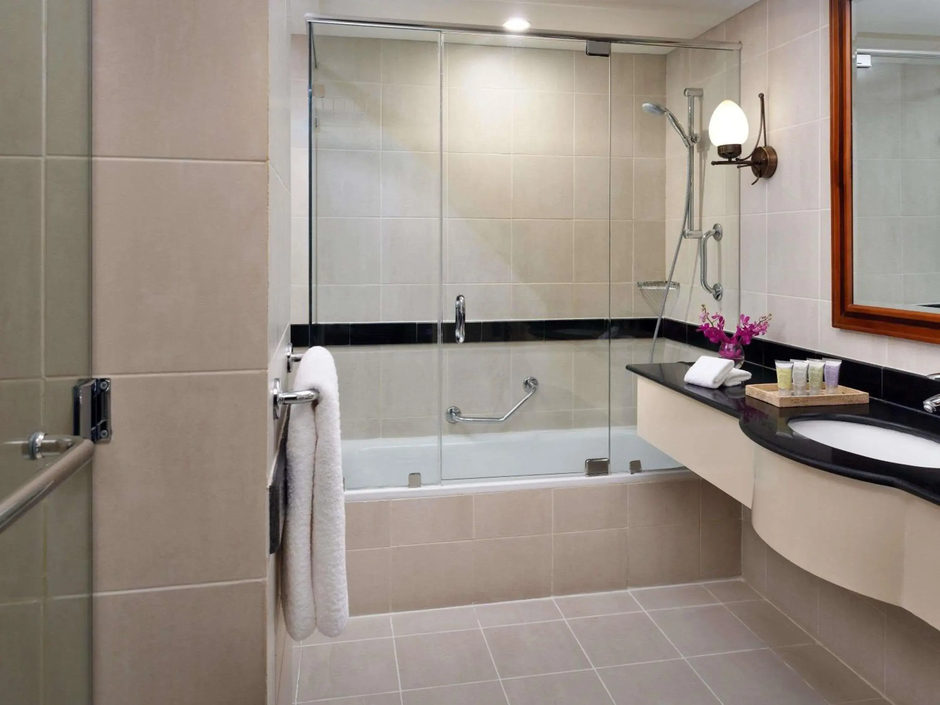 King Suite with Sea View in Mövenpick Resort & Residences Aqaba King Suite with Sea View in Mövenpick Resort & Residences Aqaba