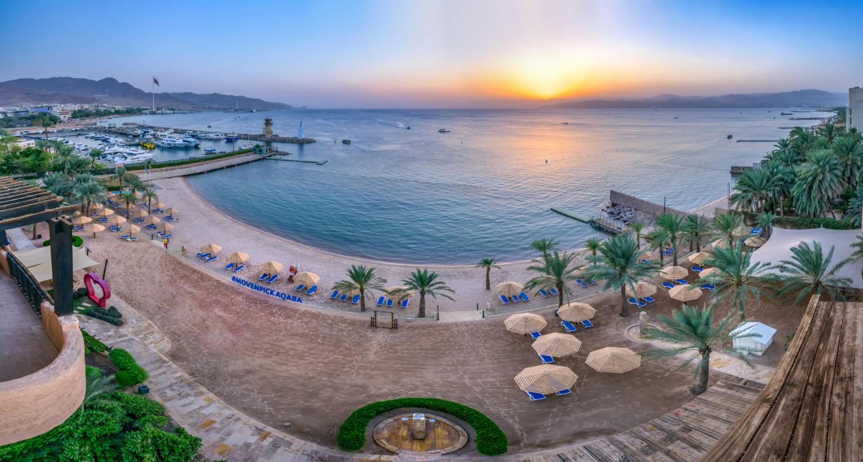Beach in Mövenpick Resort & Residences Aqaba