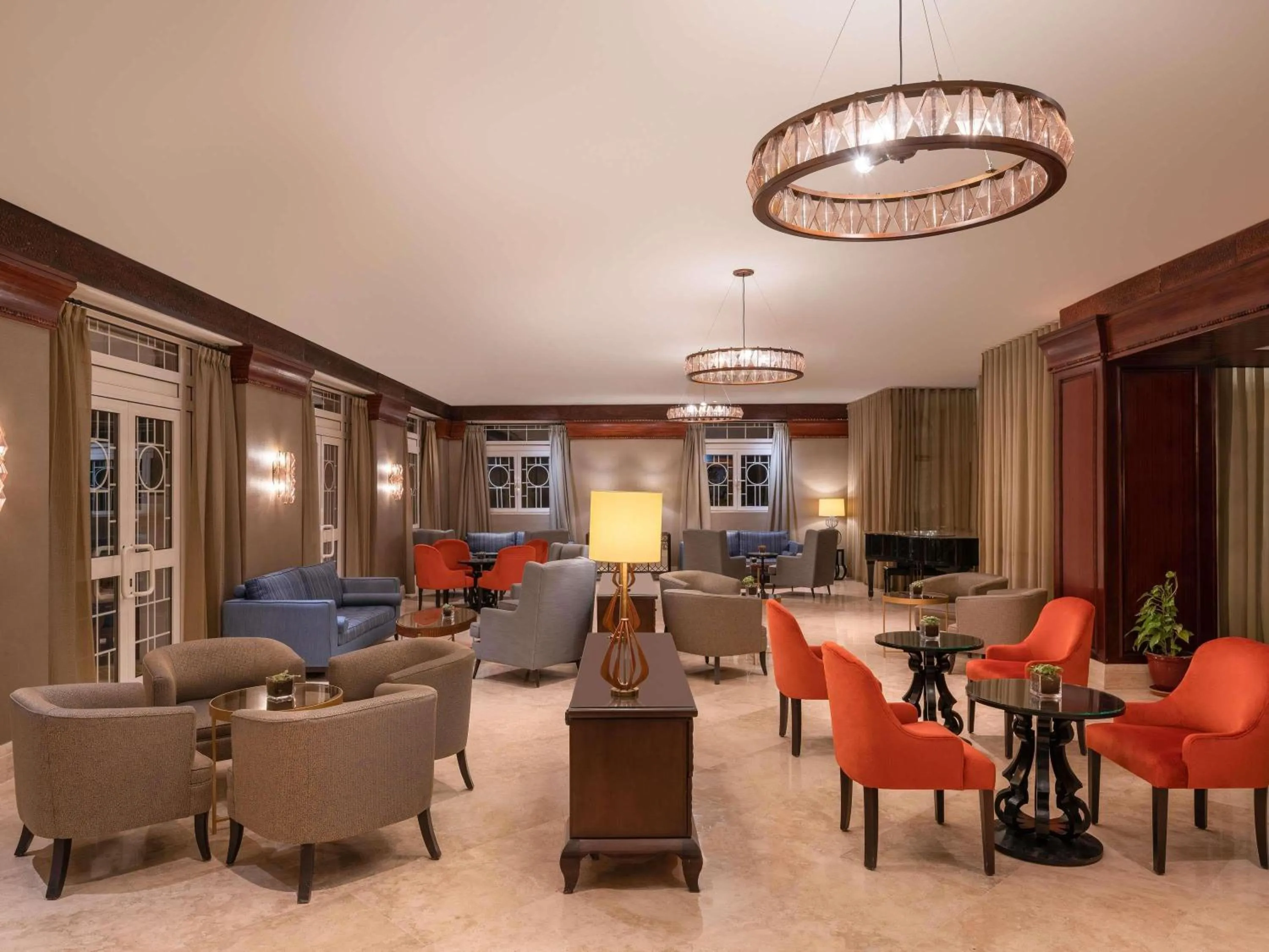 Lounge or bar in Mövenpick Resort & Residences Aqaba
