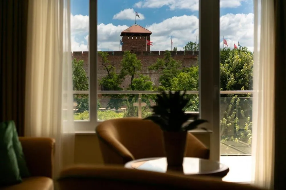 Living room in Elizabeth Hotel