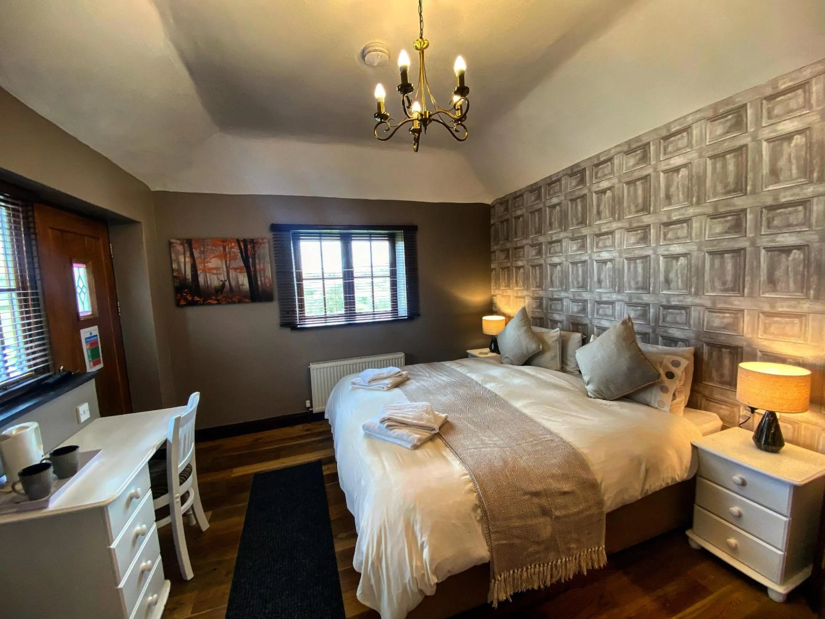 Bedroom, Bed in The Mary Tavy Inn