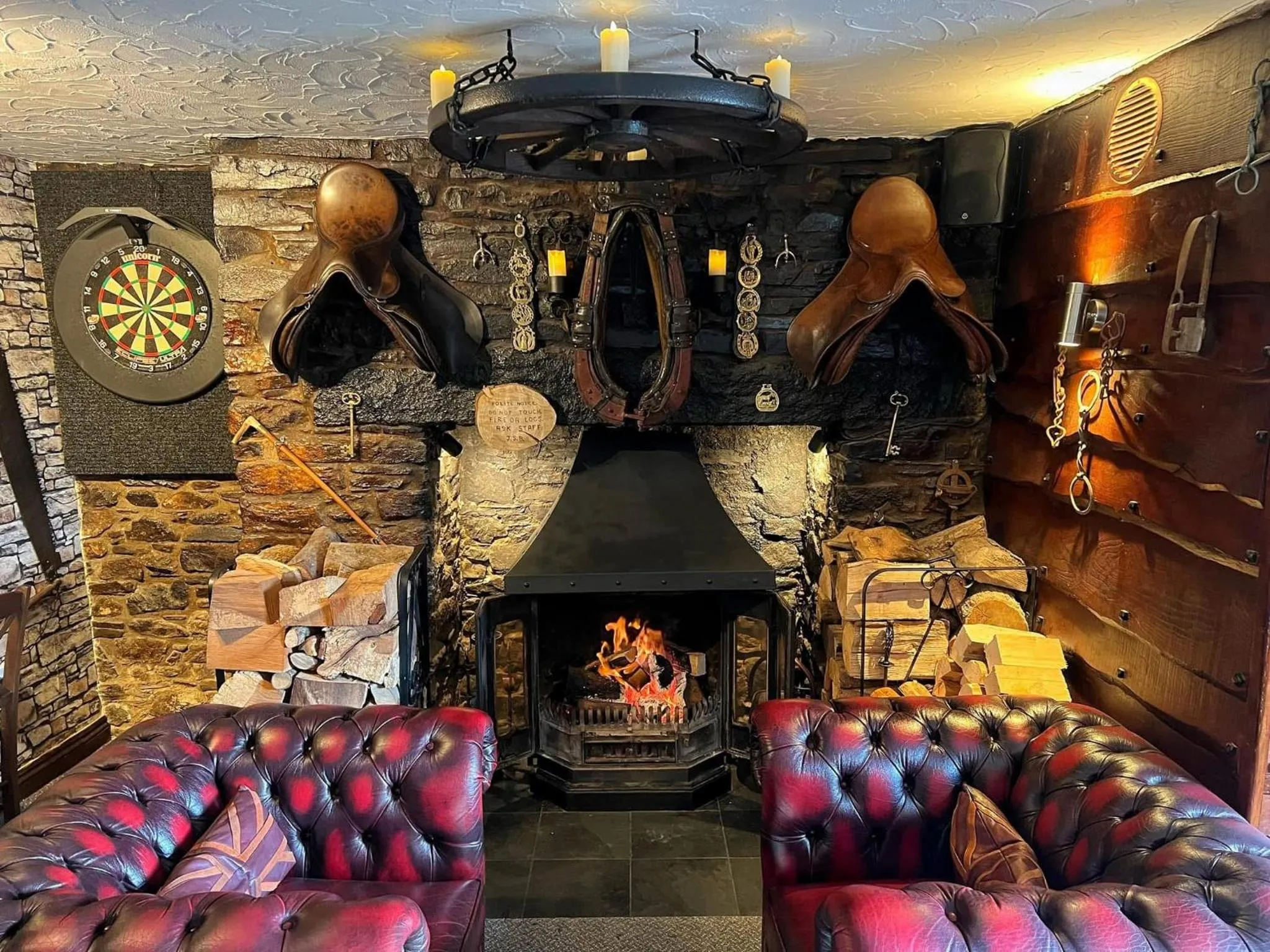 Lounge or bar in The Mary Tavy Inn