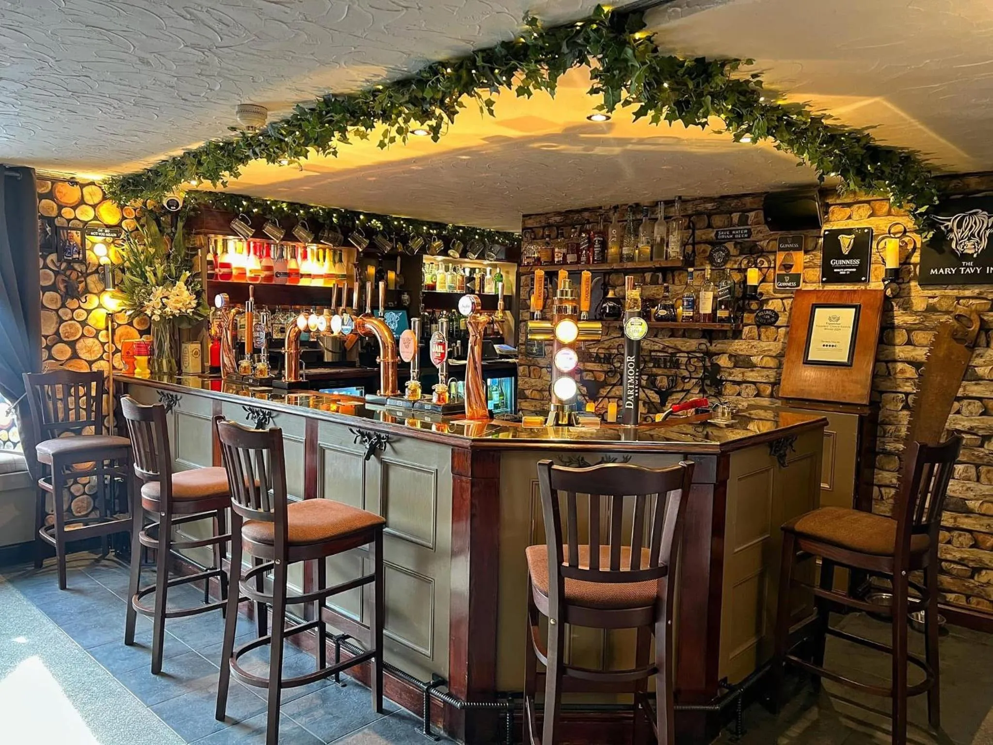 Lounge or bar in The Mary Tavy Inn