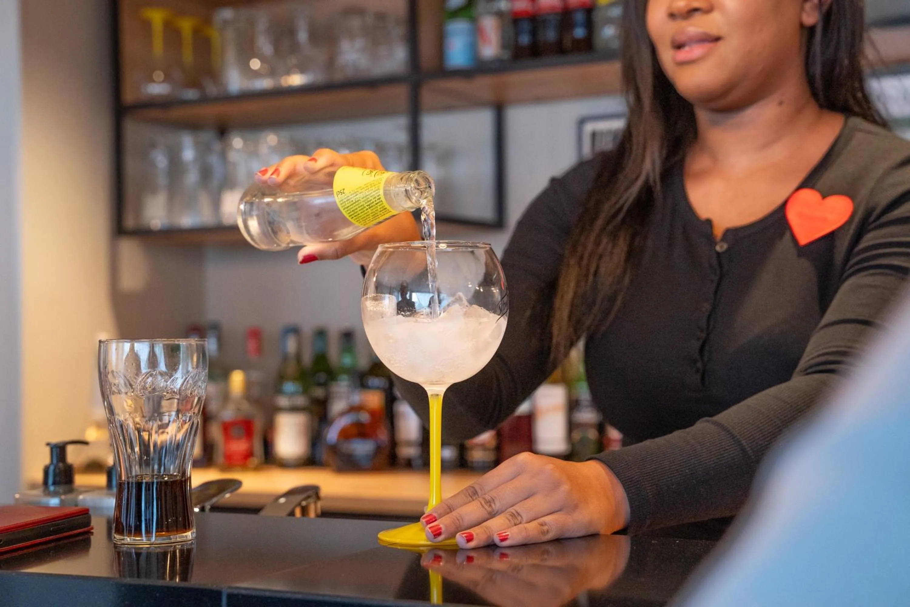 Lounge or bar in Ibis Orleans La Chapelle Saint Mesmin