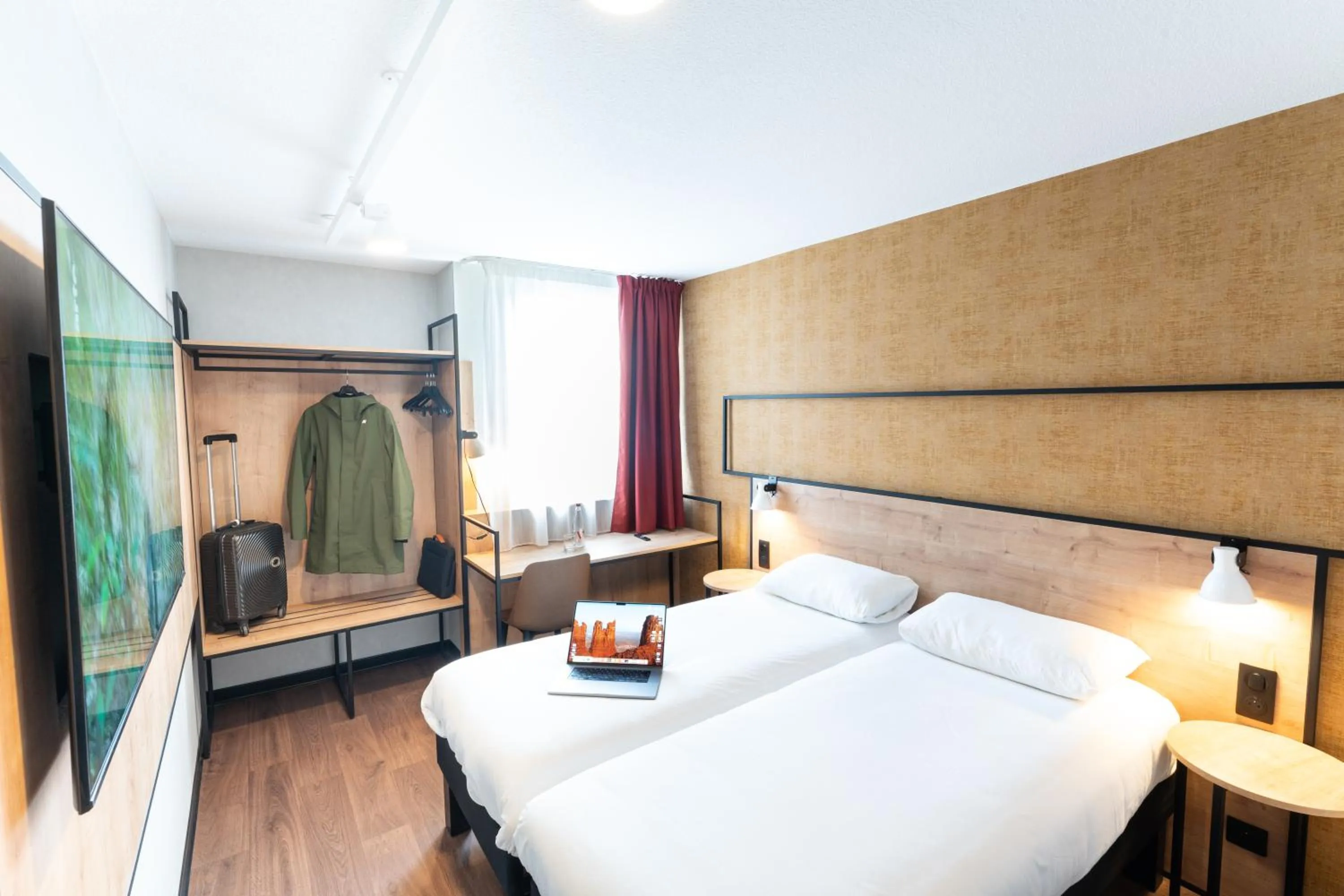Bed in Ibis Orleans La Chapelle Saint Mesmin