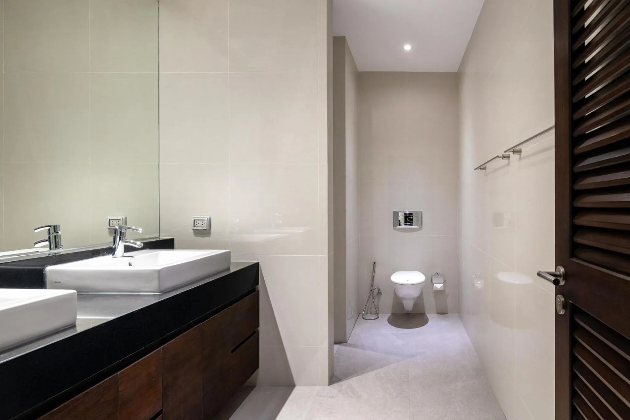 Bathroom in Luxury 5 Bedroom Pool Villa B11B