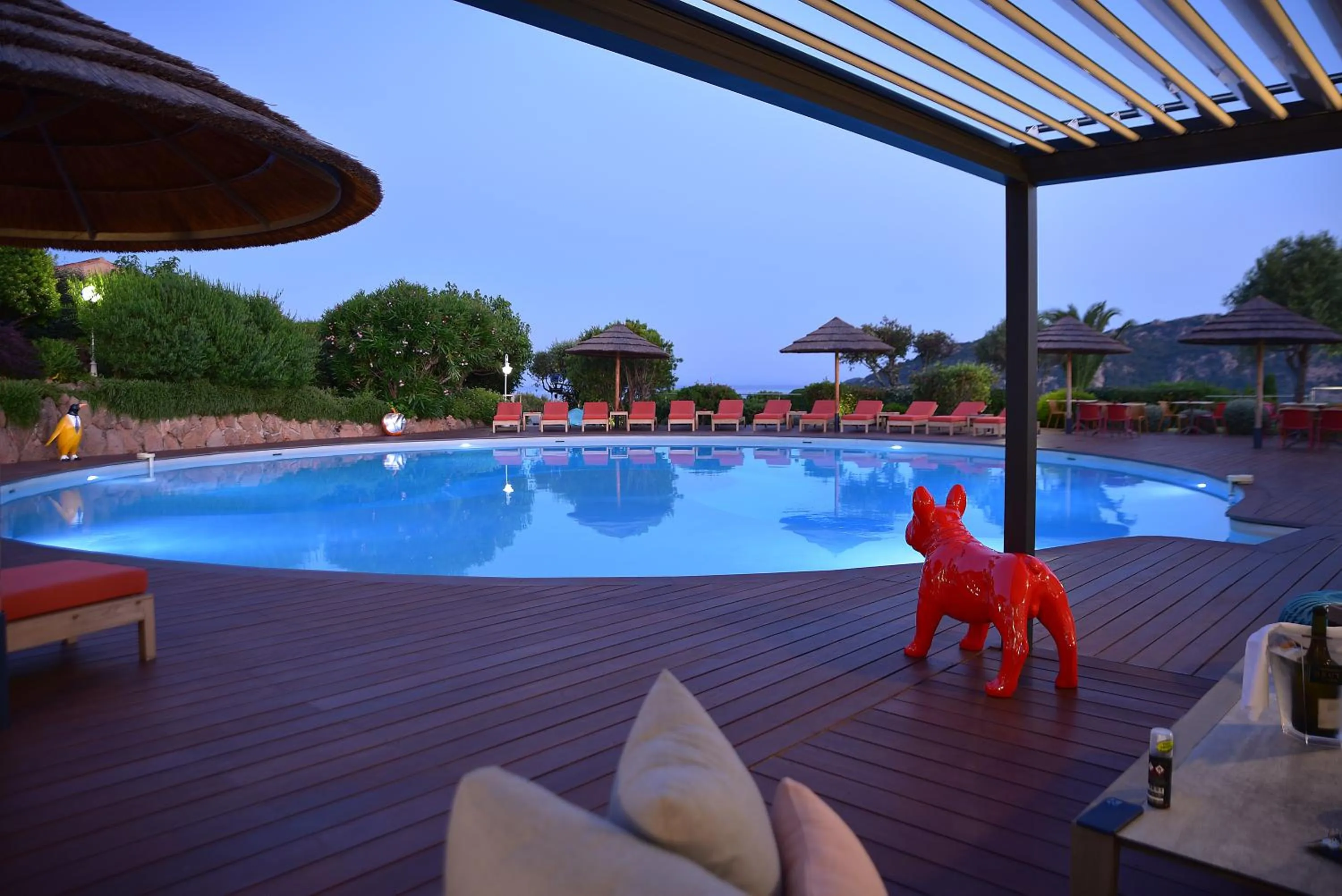 Patio in Hôtel Alivi Di Santa Giulia