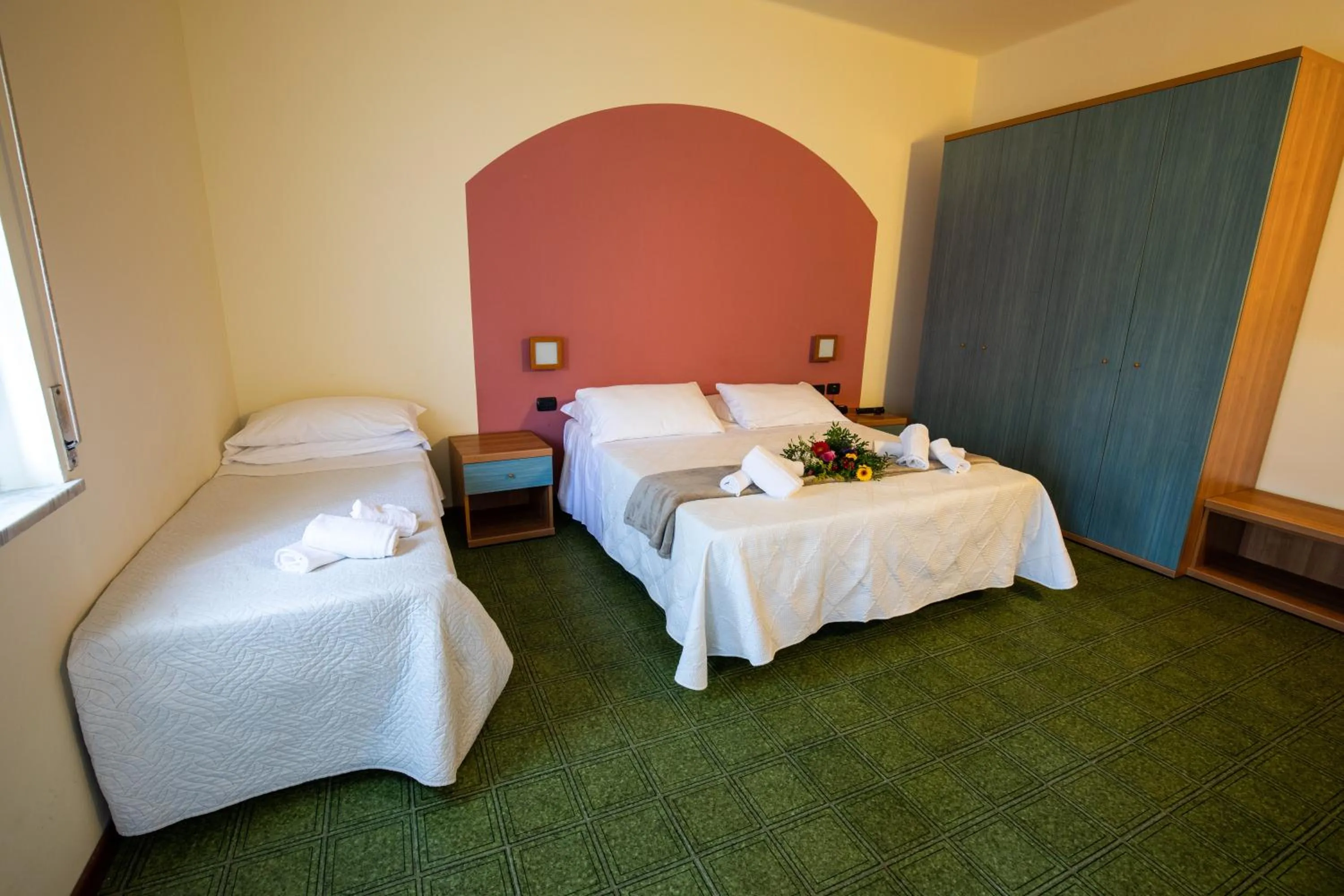 XXV APRILE Casa per Ferie