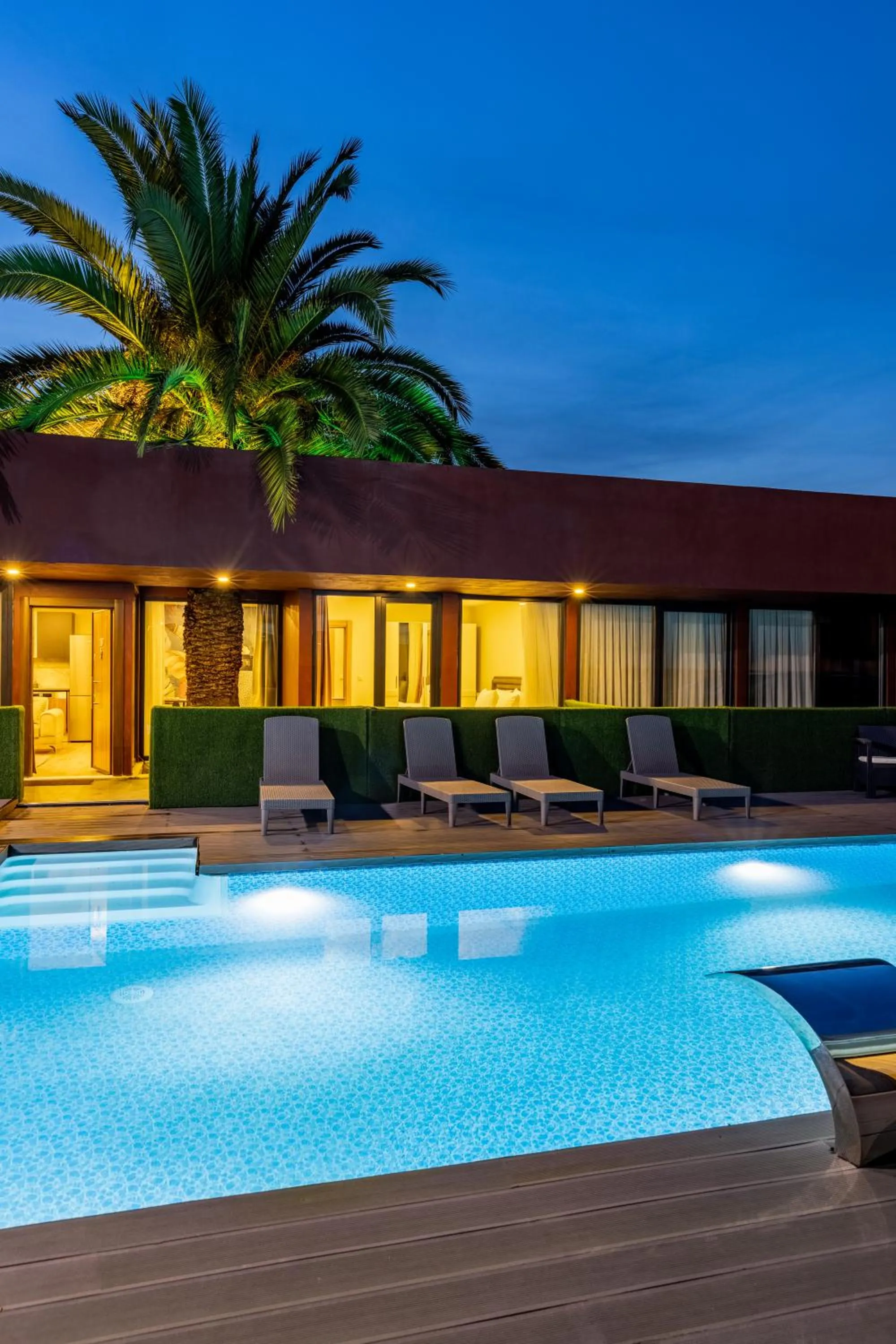 Swimming pool in BayMari Suites Plus Florya