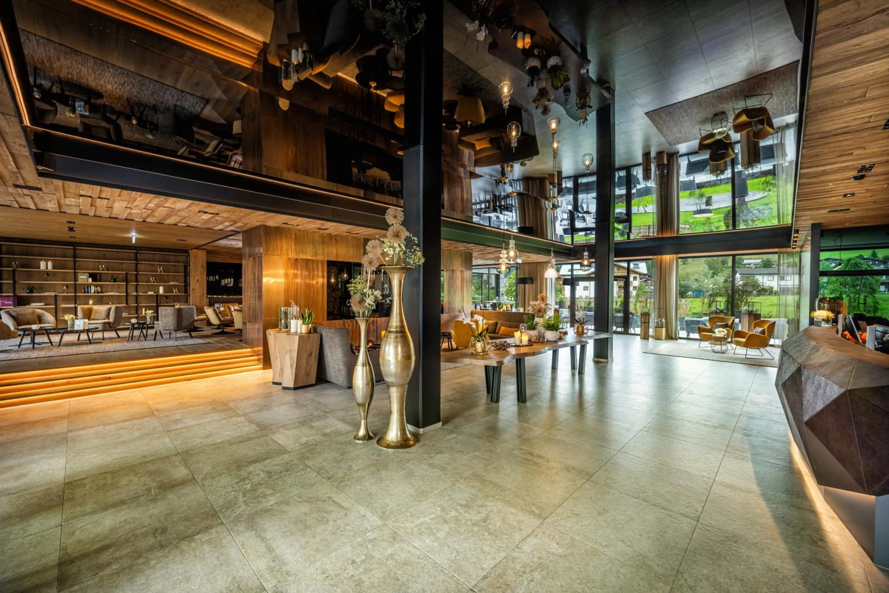 Lobby or reception in die HOCHKÖNIGIN - Mountain Resort