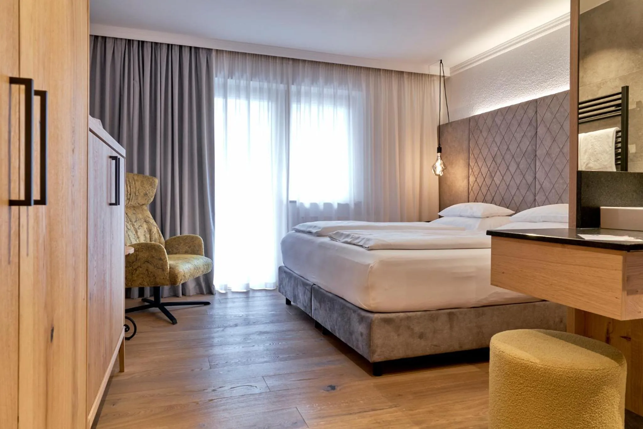 Photo of the whole room, Bed in die HOCHKÖNIGIN - Mountain Resort