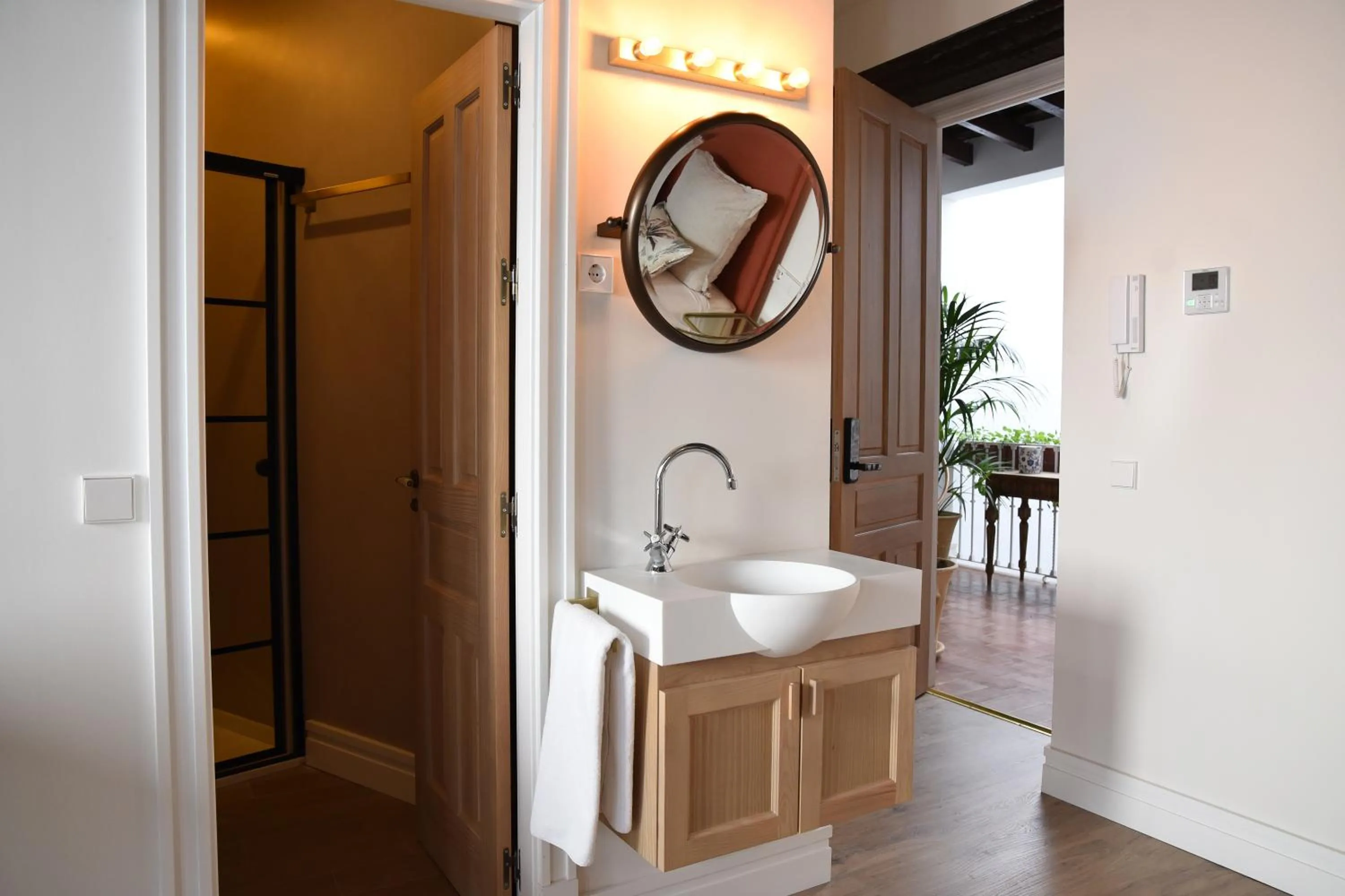 Bathroom in Casa Bailen Sevilla