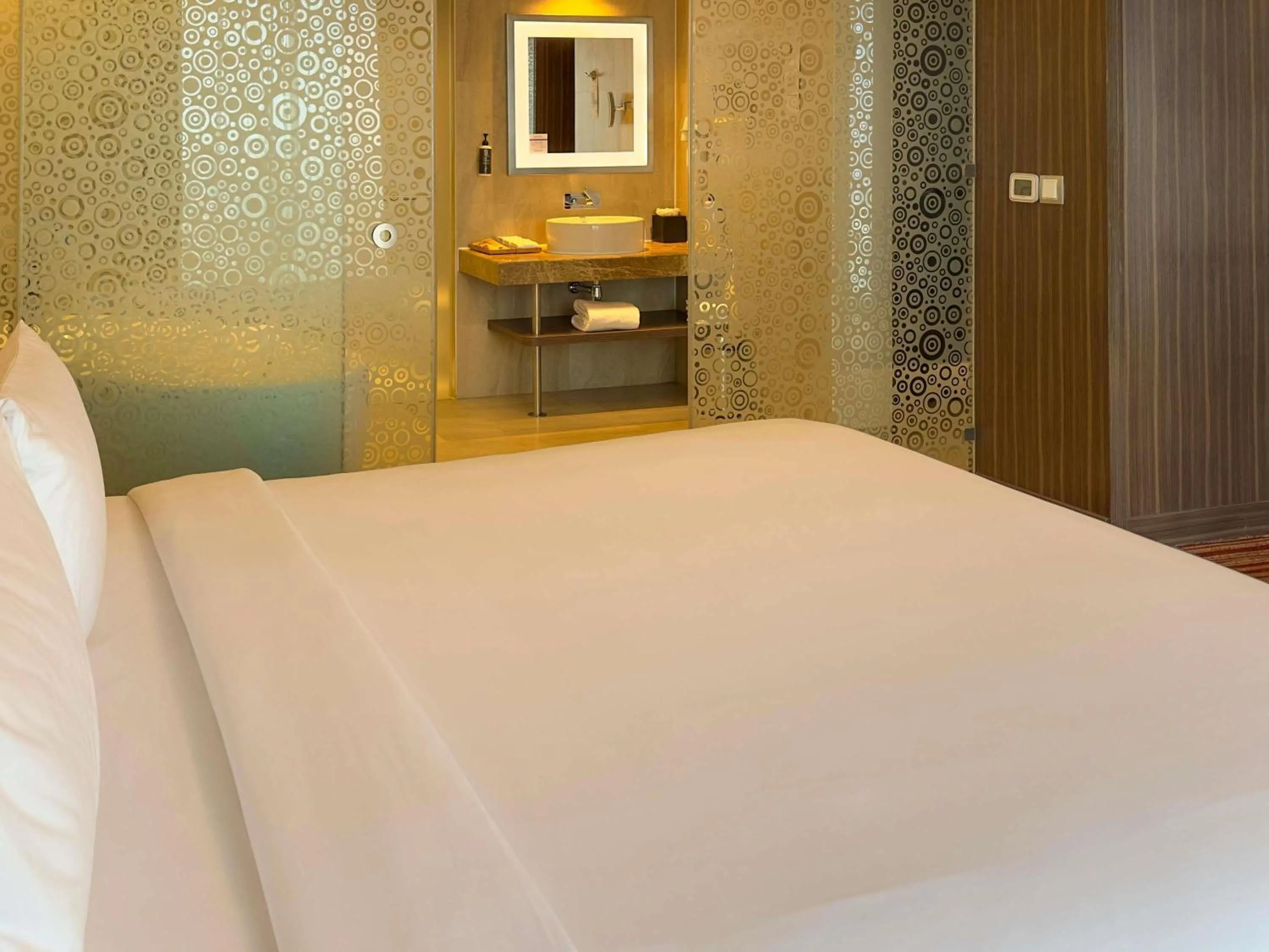 Bedroom, Bed in Novotel Pune Viman Nagar Road