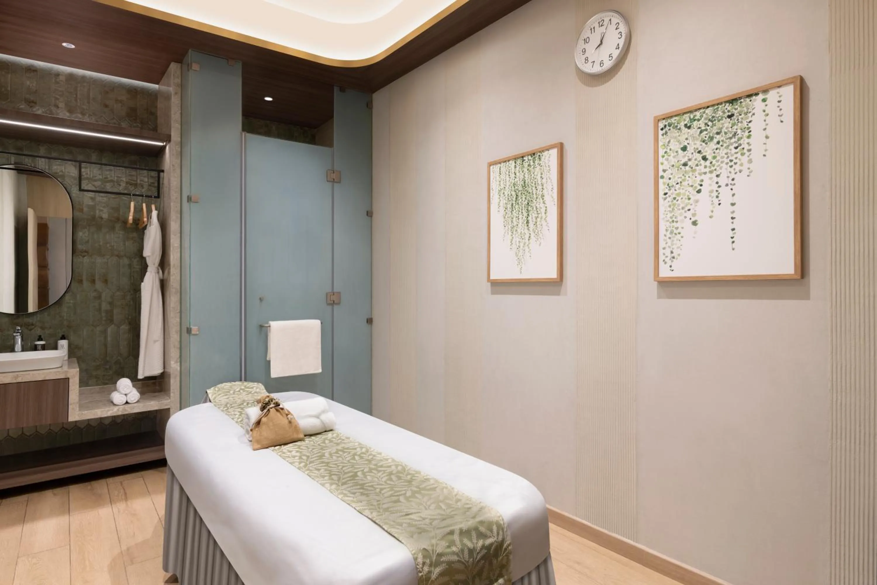 Novotel Pune Viman Nagar Road