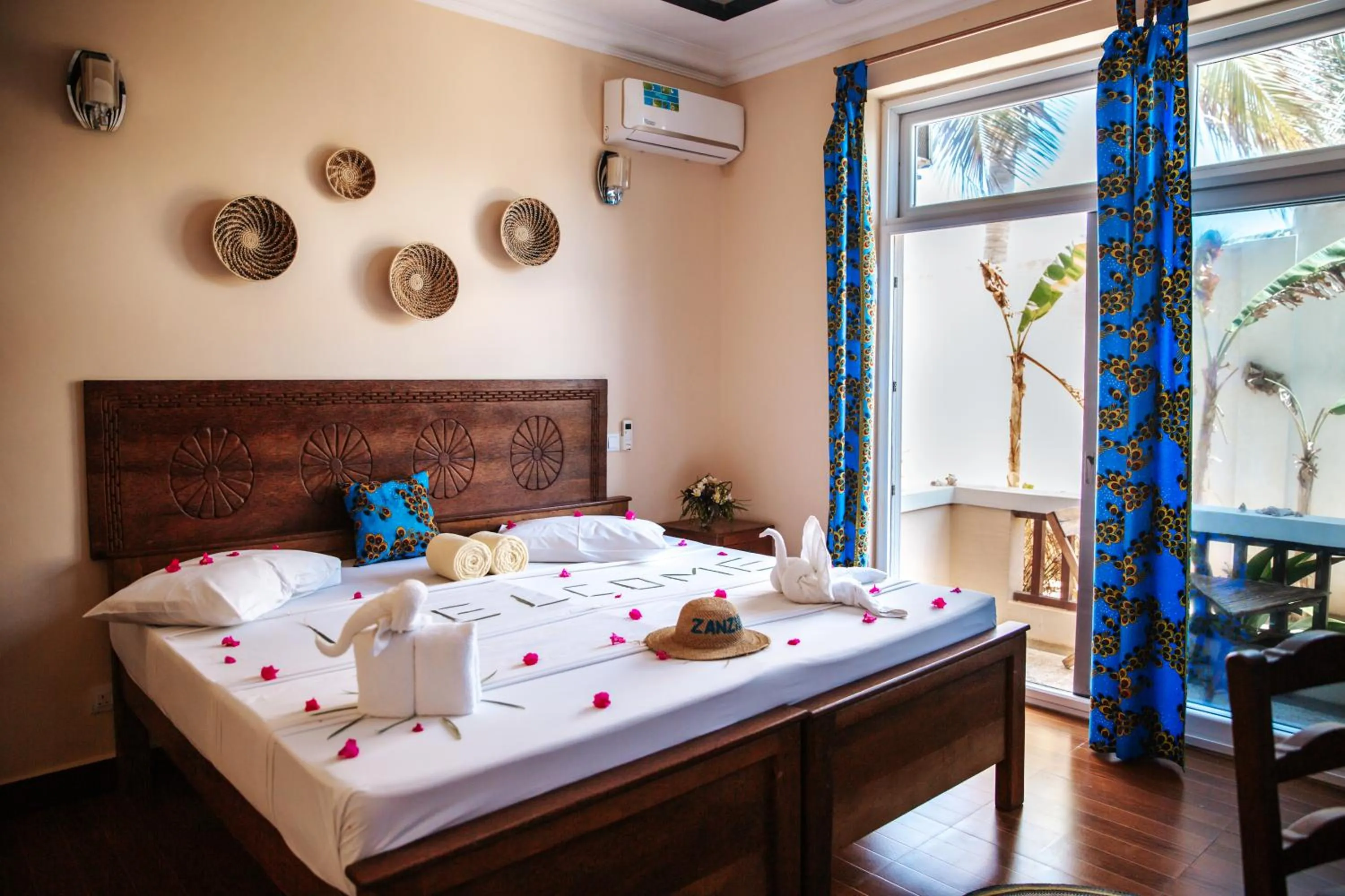 Bed in Mambo Paradise