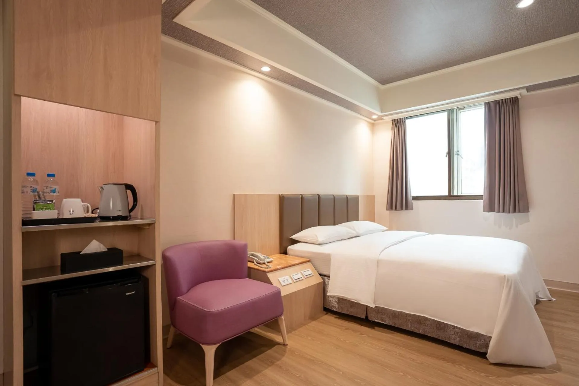 Bed in The Cloud Hotel