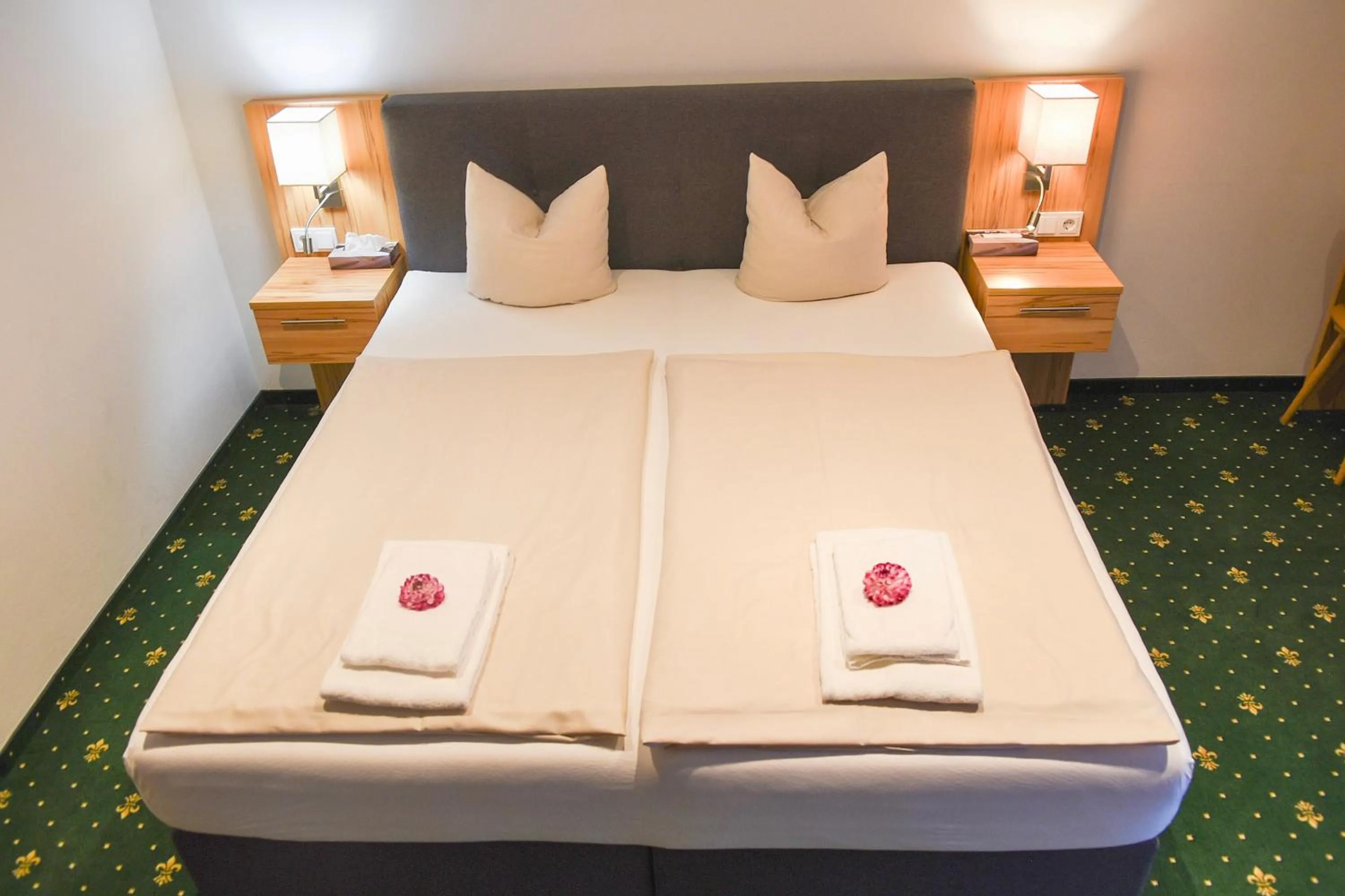 Bed in Salzburger Dolomitenhof