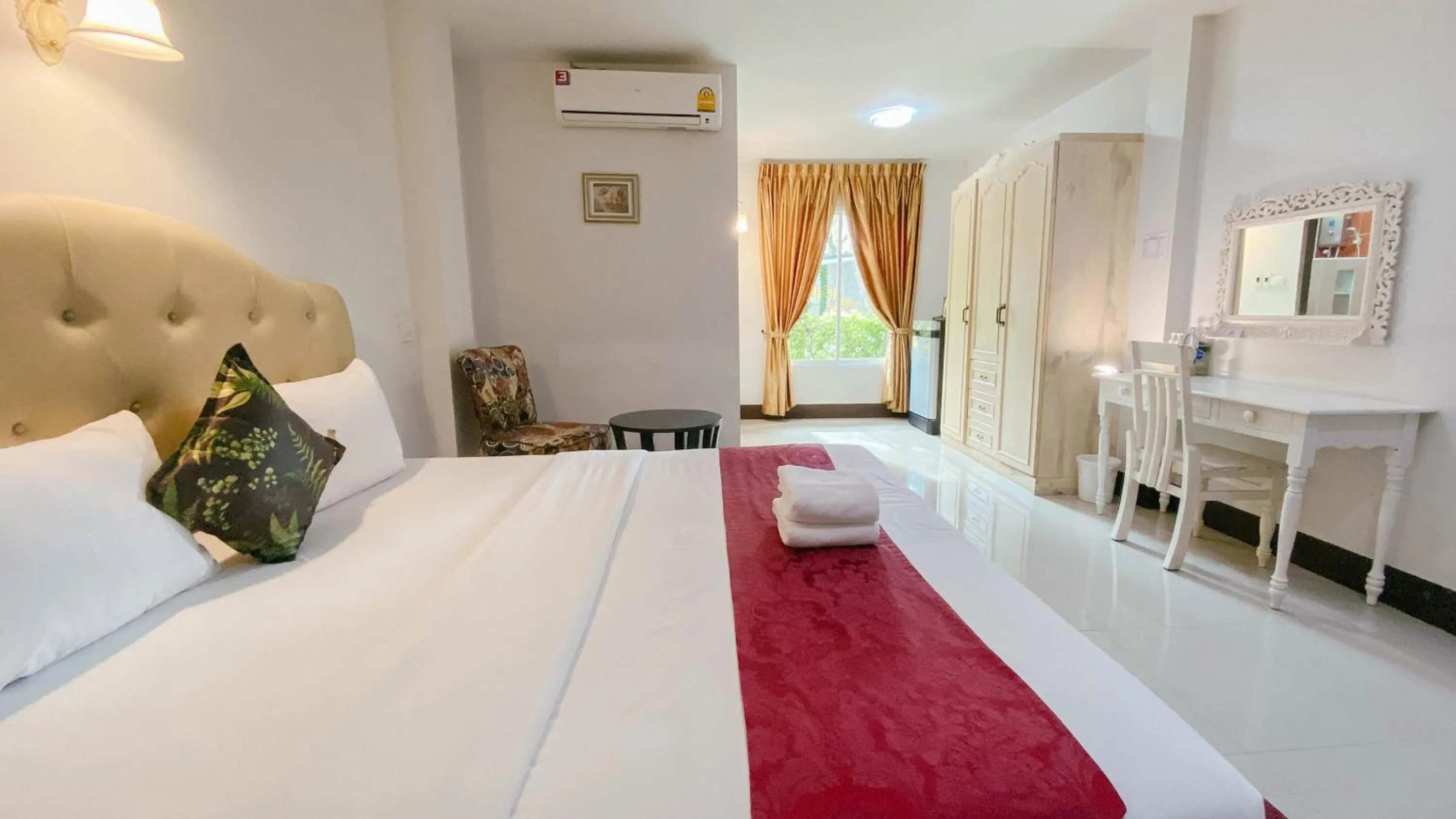 Bed in The Target Hotel chaingrai