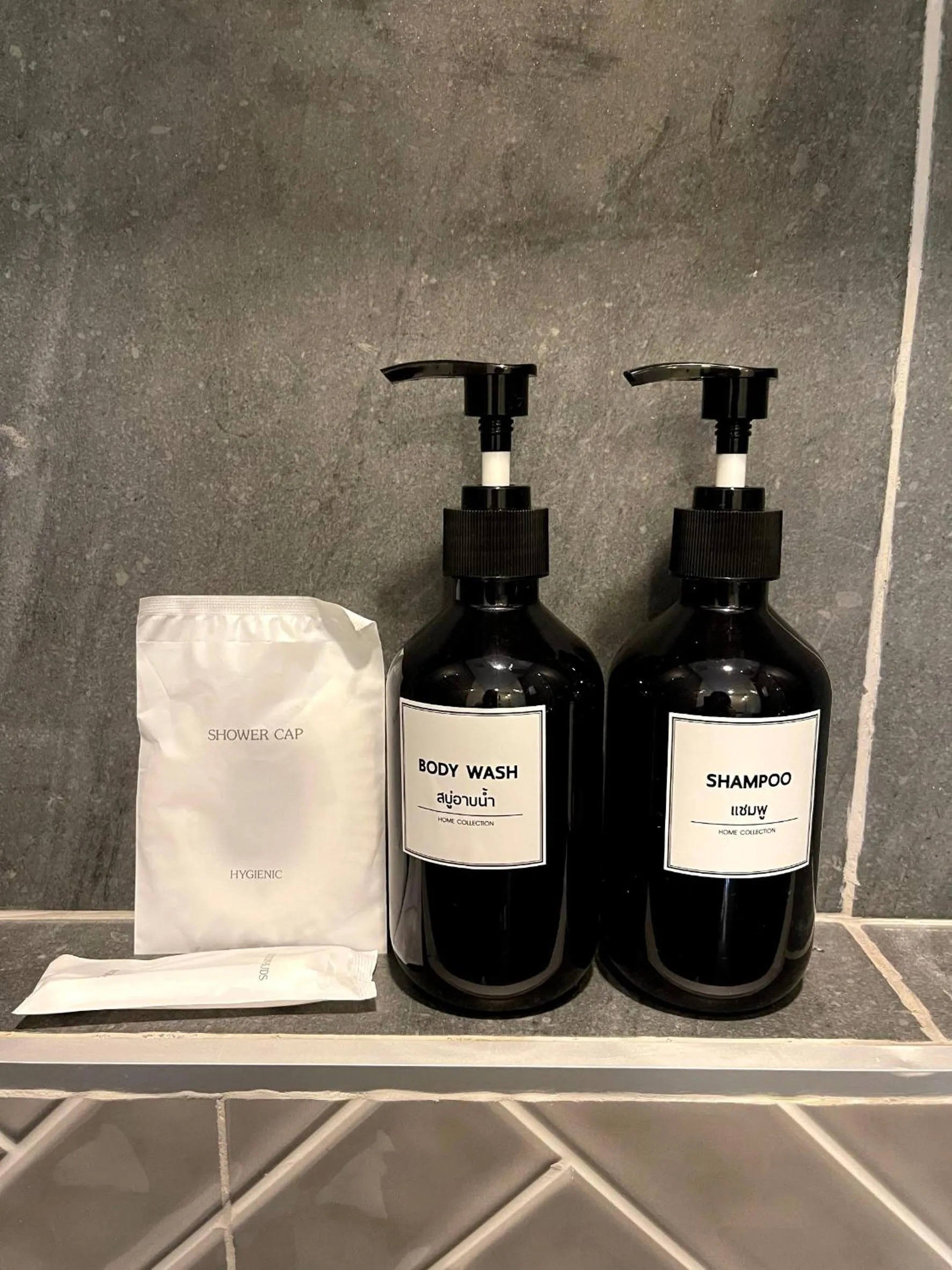 Bathroom in The Target Hotel chaingrai