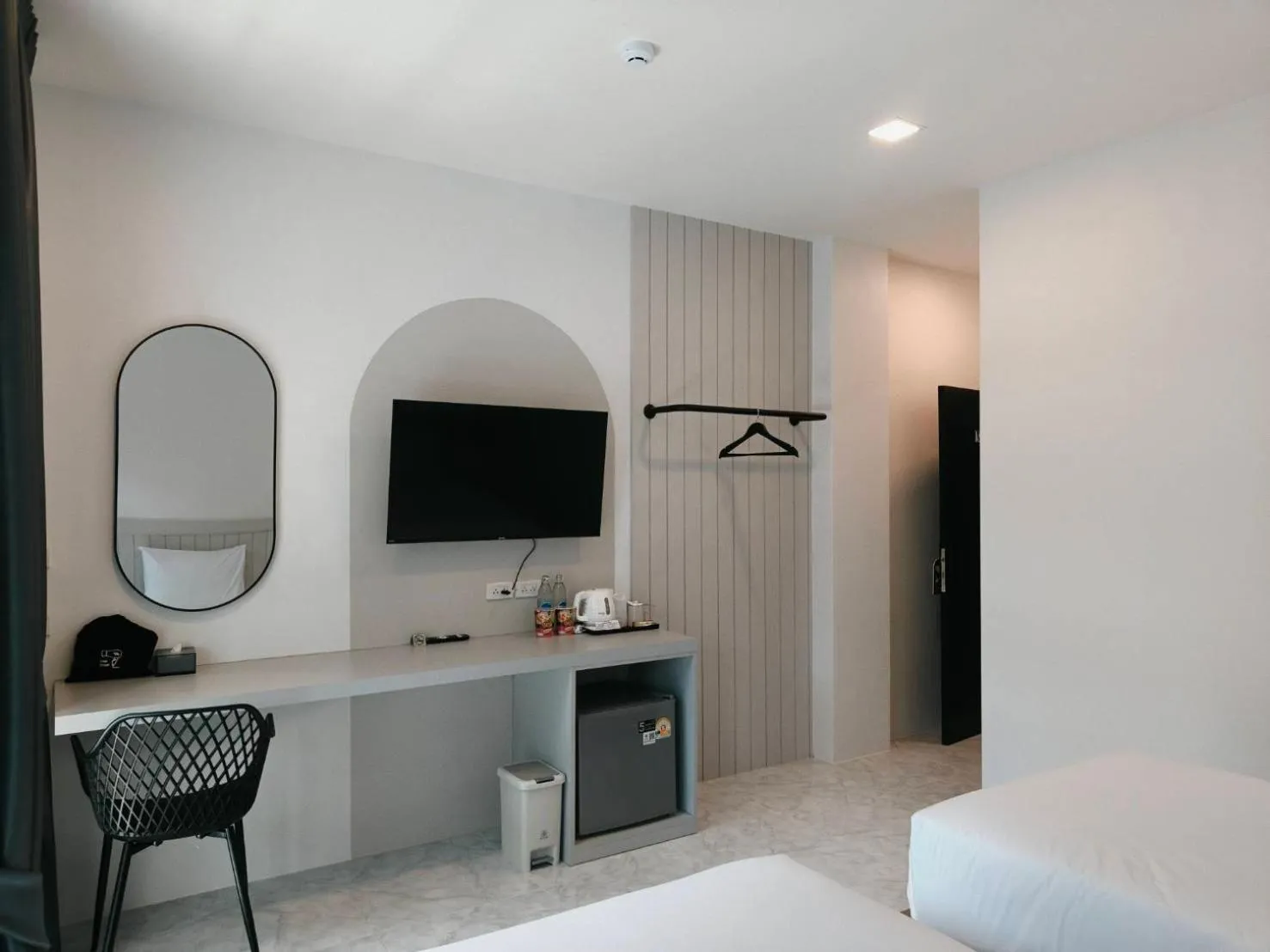 Photo of the whole room, Bed in The Target Hotel chaingrai