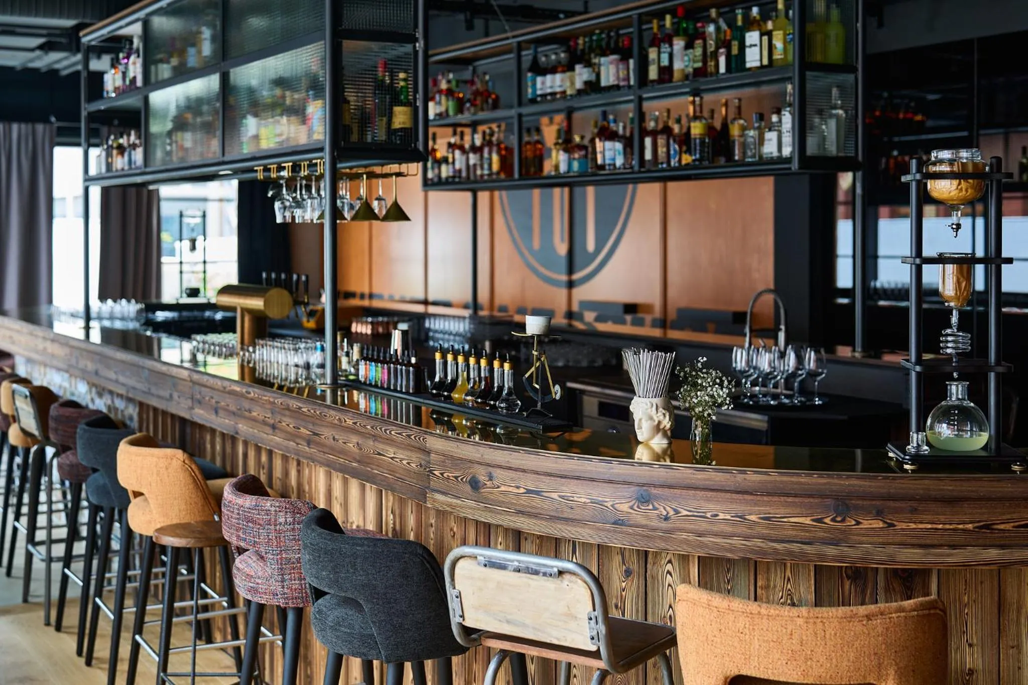 Lounge or bar in FREIgeist Göttingen Nordstadt, A Member of Design Hotels