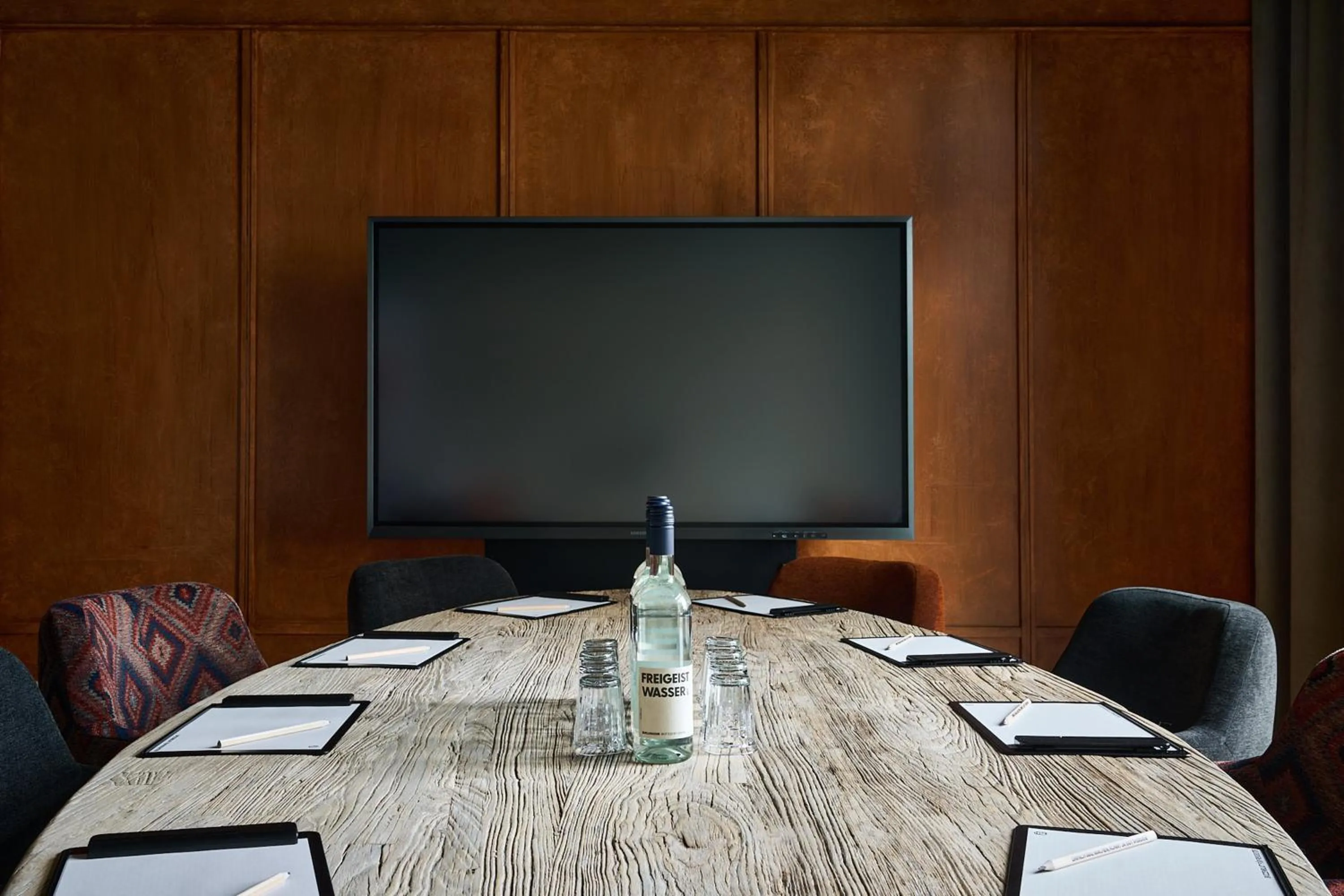 Meeting/conference room in FREIgeist Göttingen Nordstadt, A Member of Design Hotels