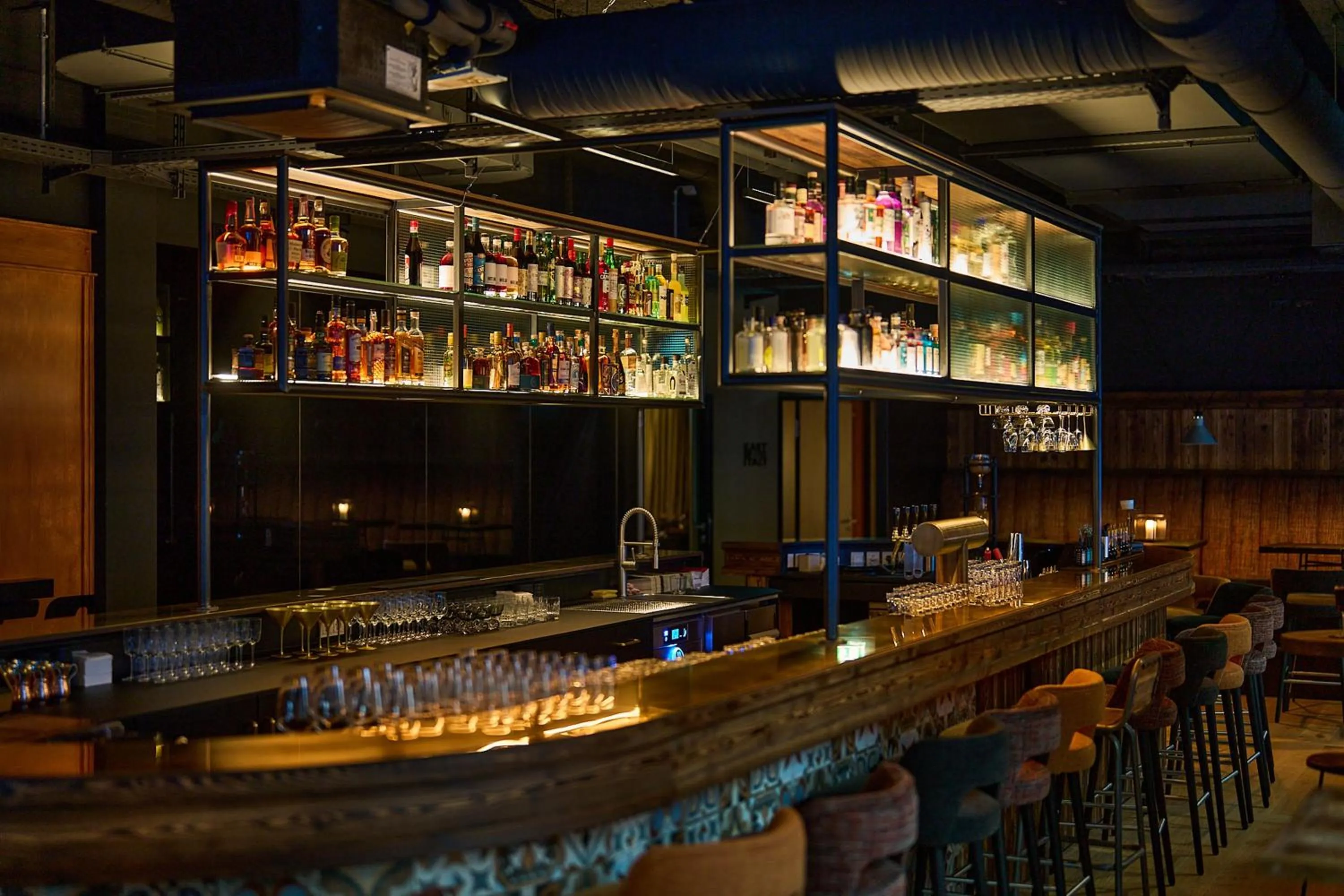 Lounge or bar in FREIgeist Göttingen Nordstadt, A Member of Design Hotels