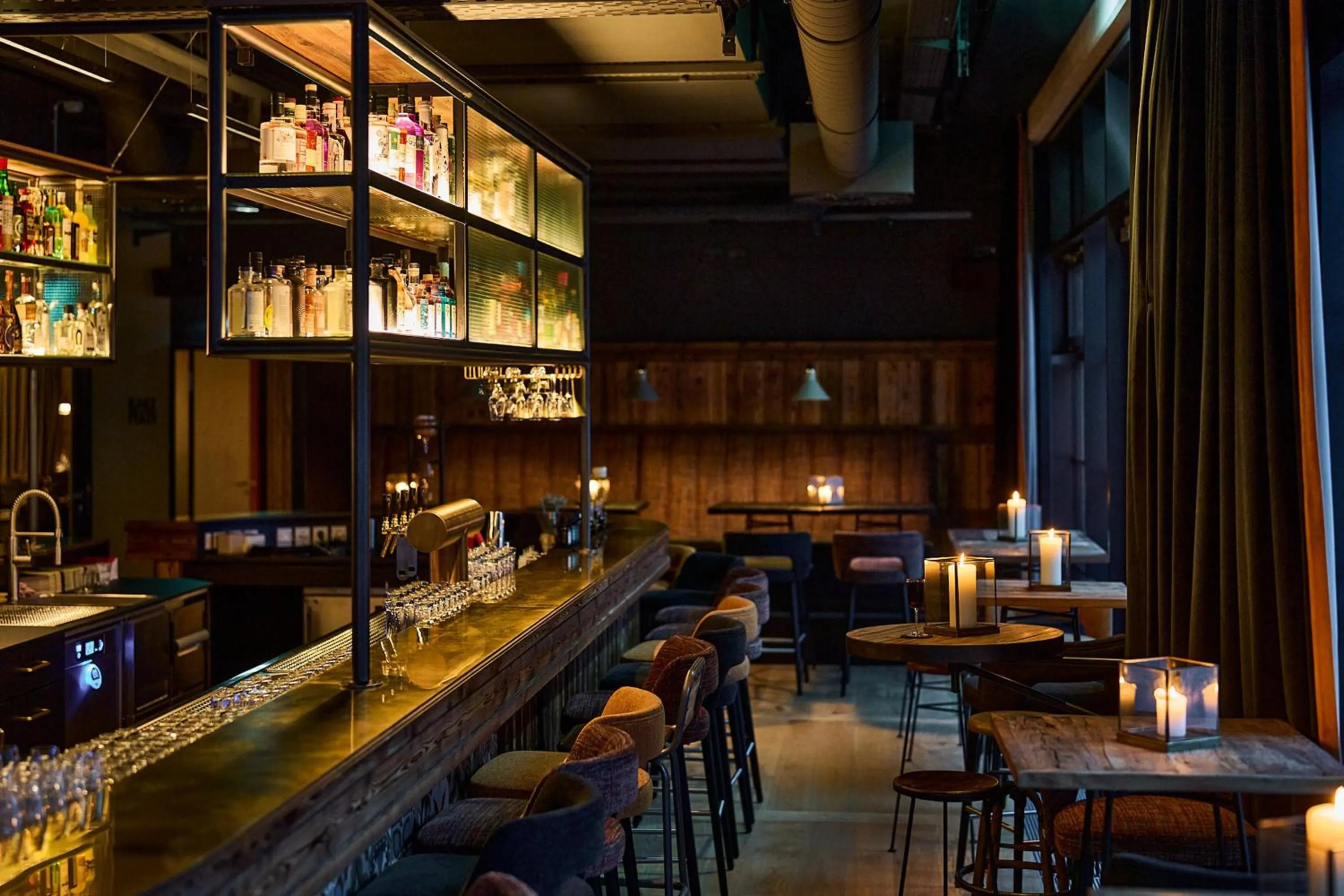 Lounge or bar in FREIgeist Göttingen Nordstadt, A Member of Design Hotels