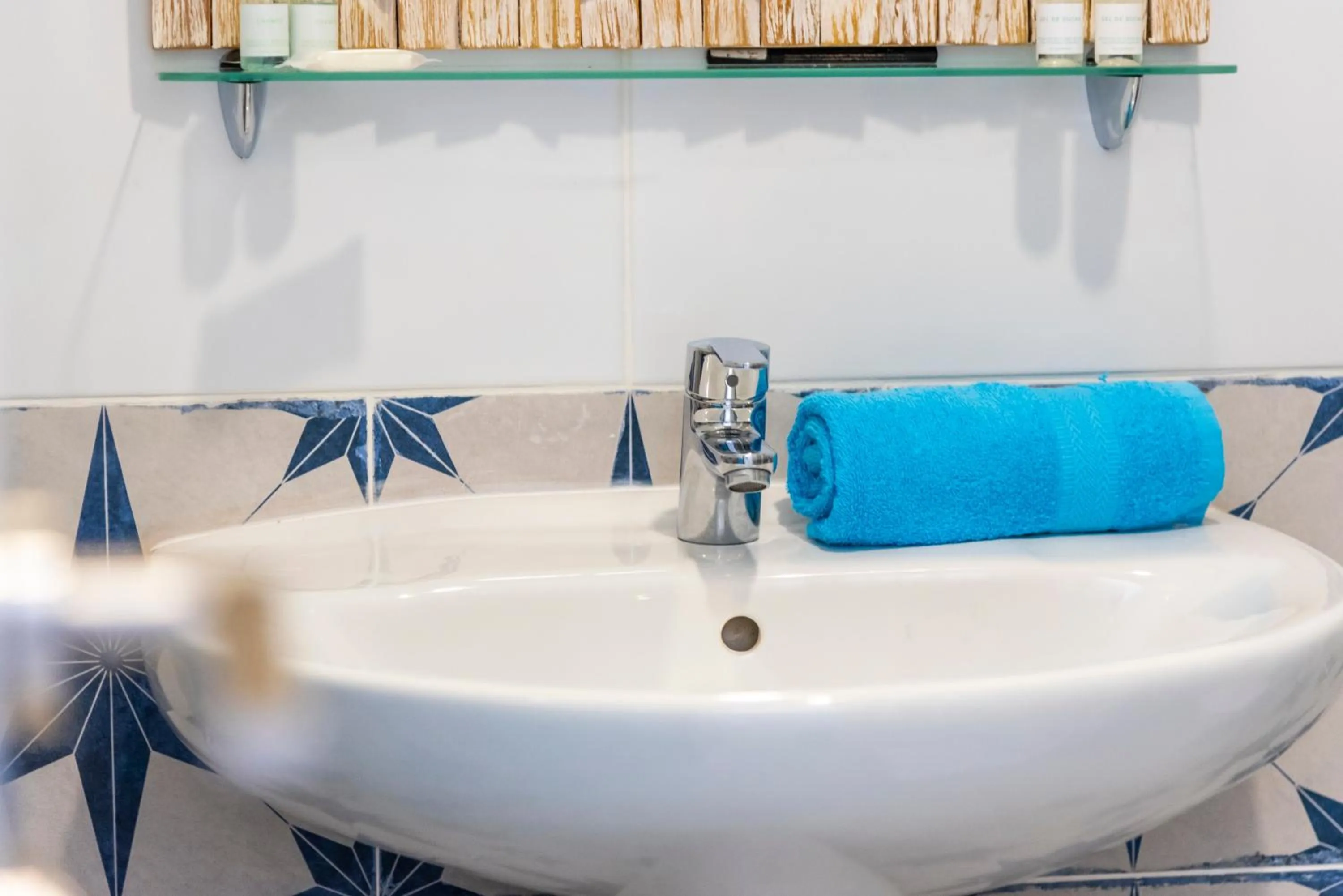 Bathroom in OKEANOS Eco Guest House