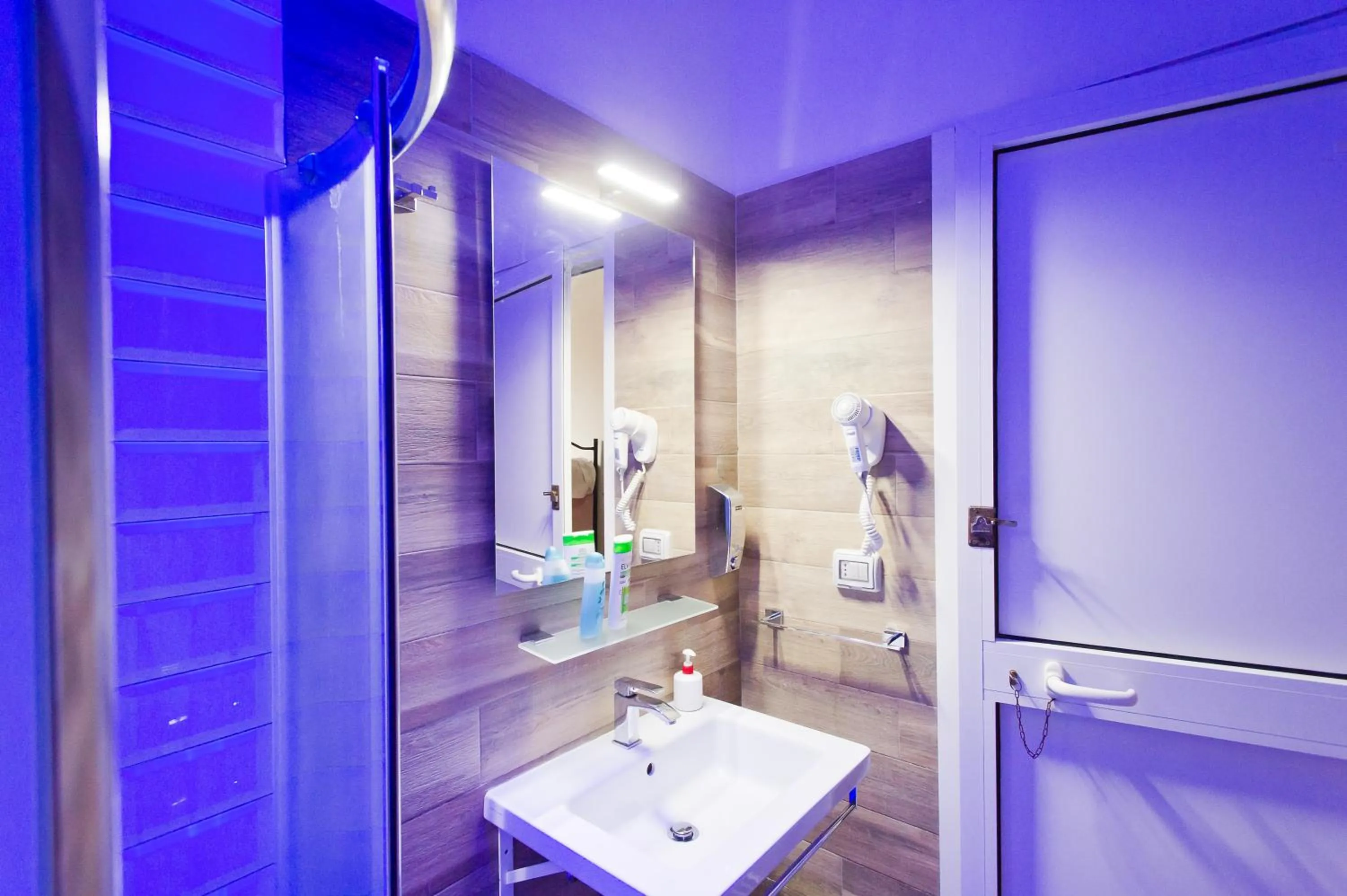 Youth Station Hostel