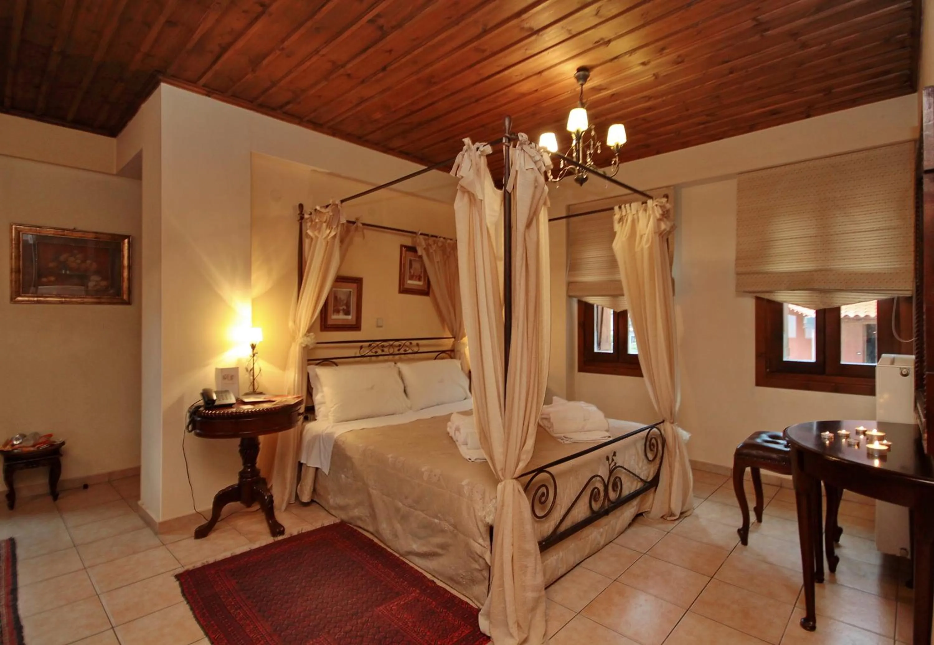 Bed in Menalia Villas & Suites ΚΤΗΜΑ ΚΟΥΜΠΟΥΡΗ