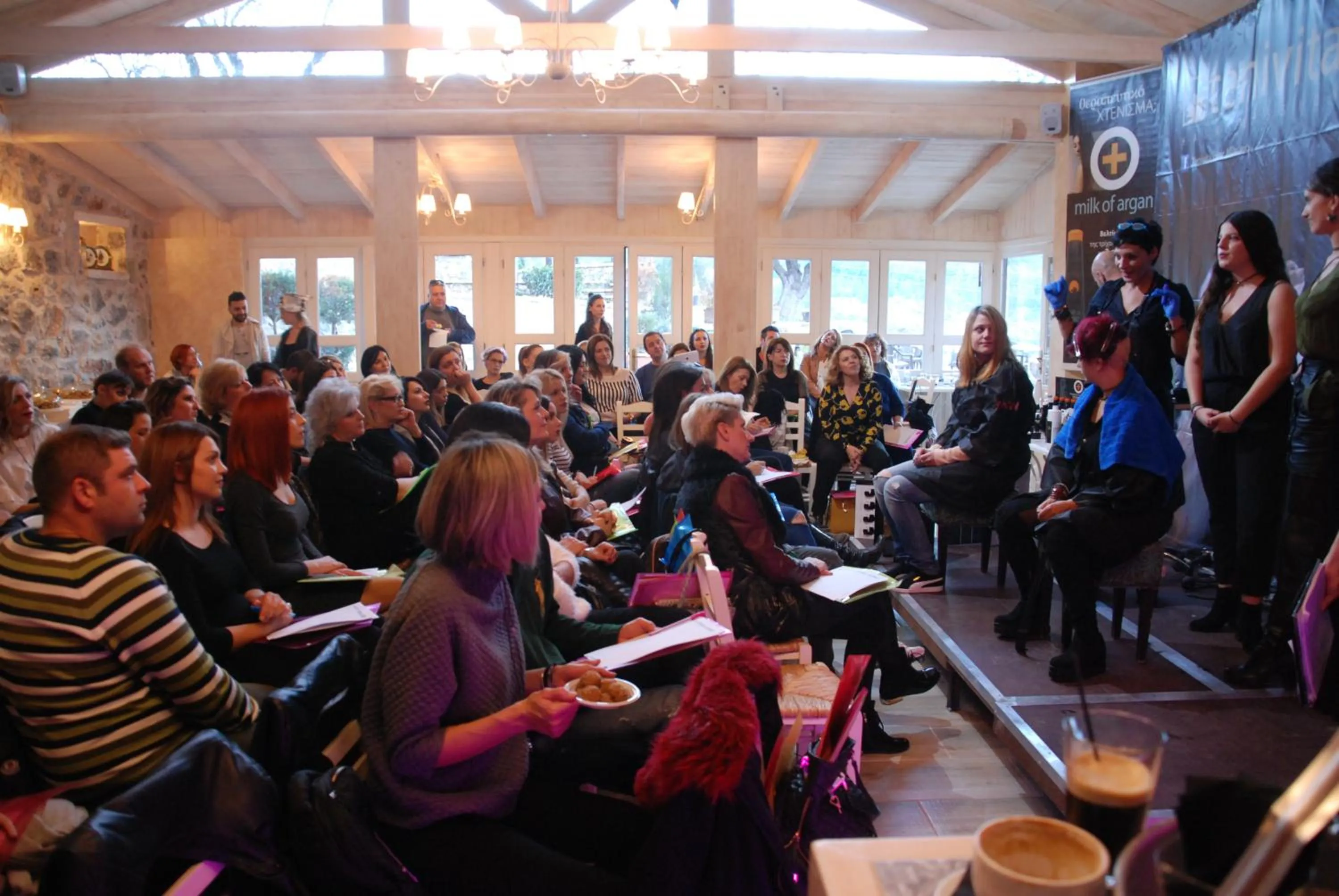 Banquet/Function facilities in Menalia Villas & Suites ΚΤΗΜΑ ΚΟΥΜΠΟΥΡΗ