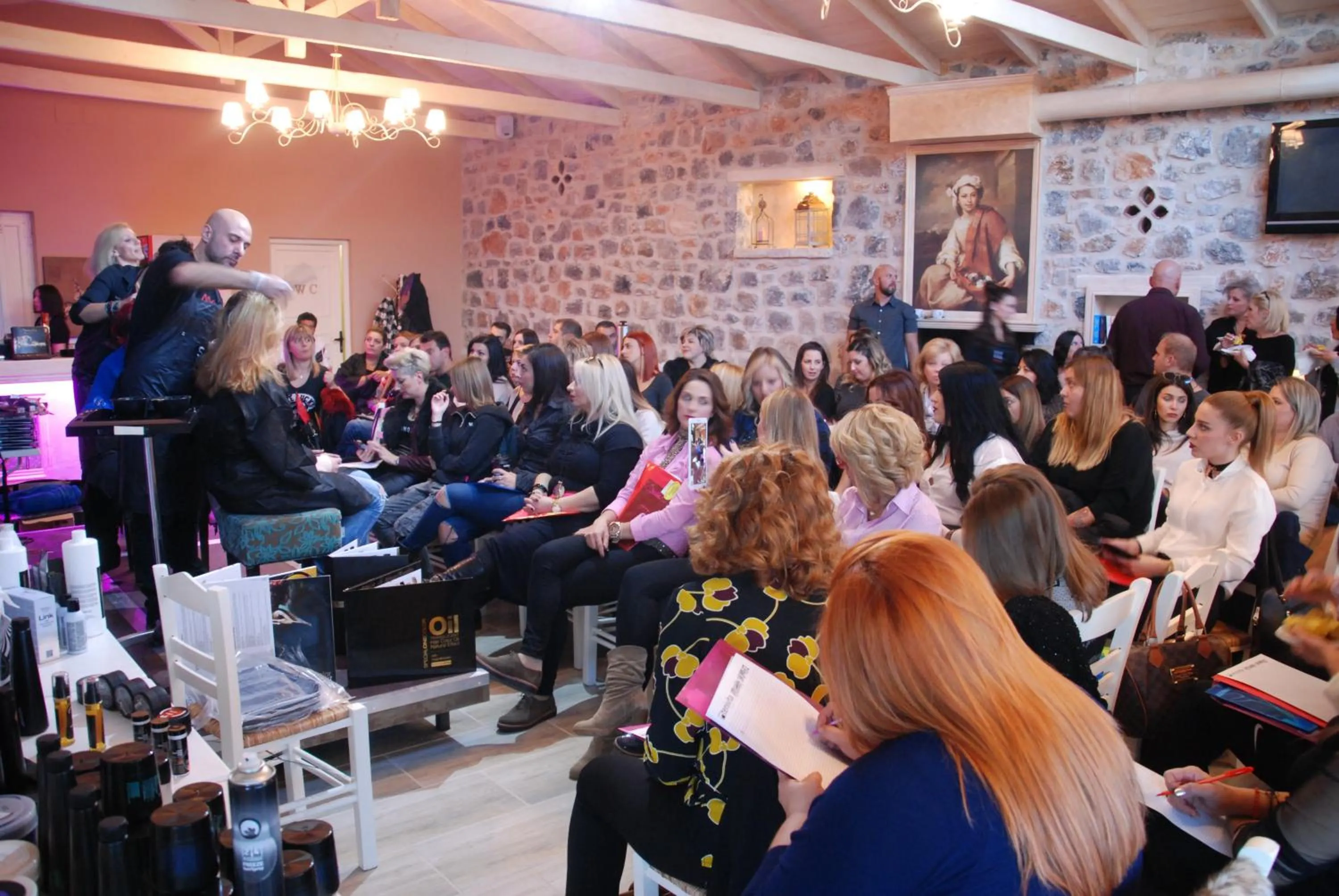 Banquet/Function facilities in Menalia Villas & Suites ΚΤΗΜΑ ΚΟΥΜΠΟΥΡΗ